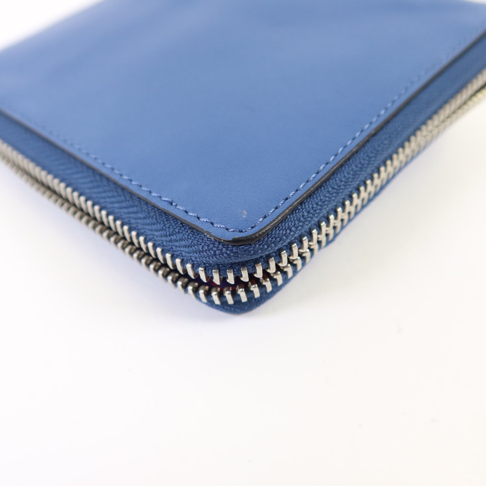 LOEWE 【激減優惠】牛皮皮革Round Wallet銀扣錢包