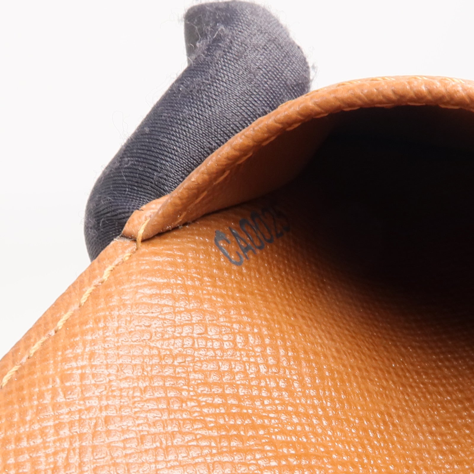 LOUIS VUITTON Monogram Notebook金扣記事簿
