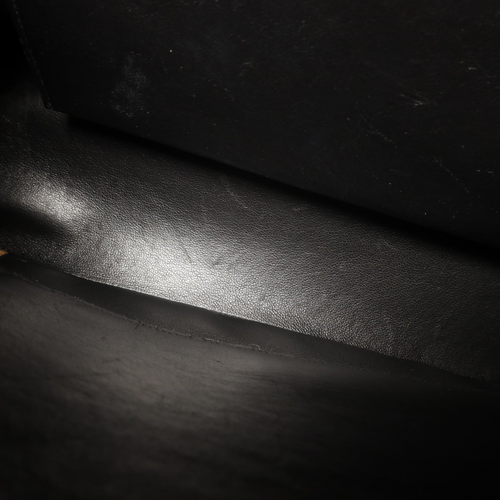 CHANEL 牛皮皮革Vintage Tote Bag金扣手挽袋