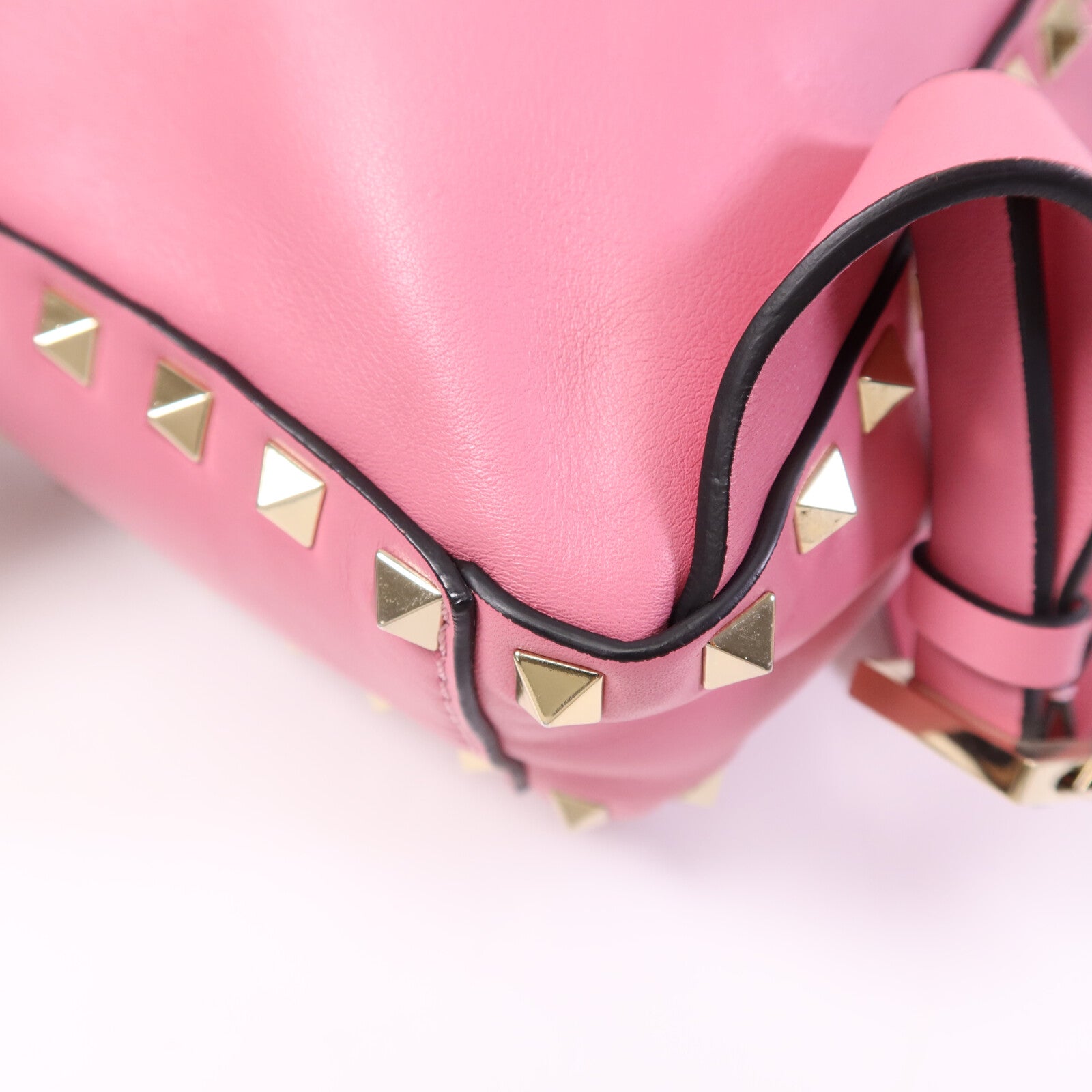 Valentino 牛皮皮革Rockstud Mini Backpack金扣背包