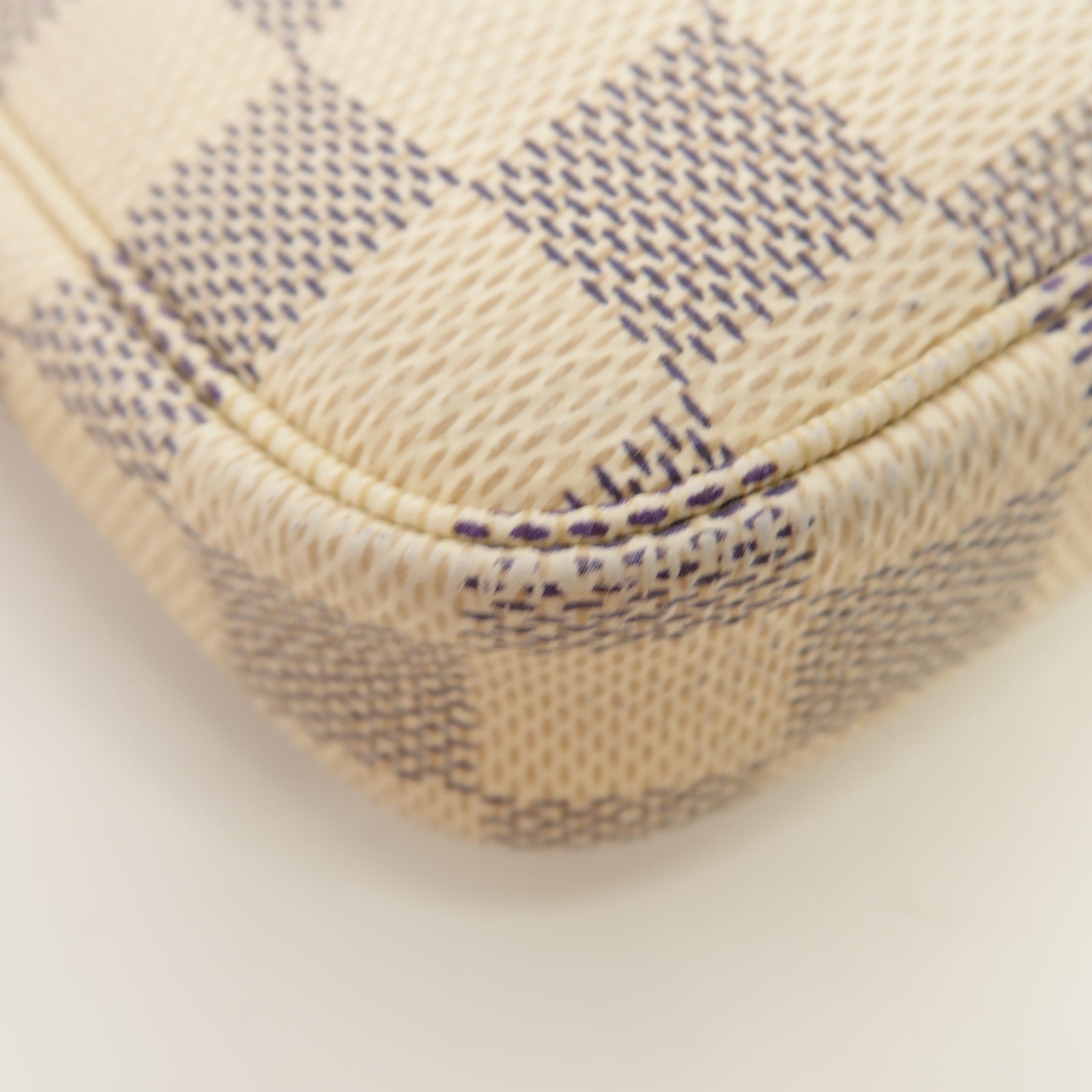 LOUIS VUITTON Damier Azur Mini Pochette Accessoires