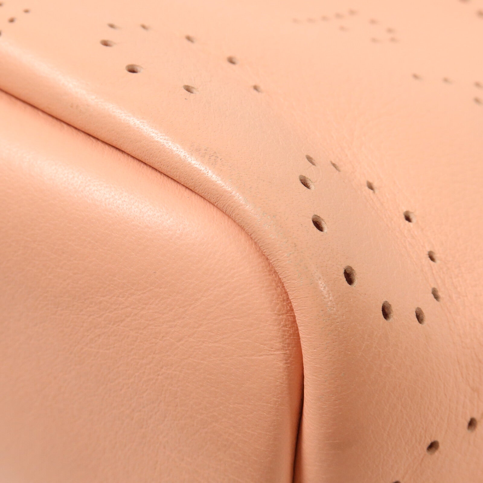 CHANEL 牛皮皮革Logo Eyelets Perforated Tote鏈帶手挽肩背兩用袋
