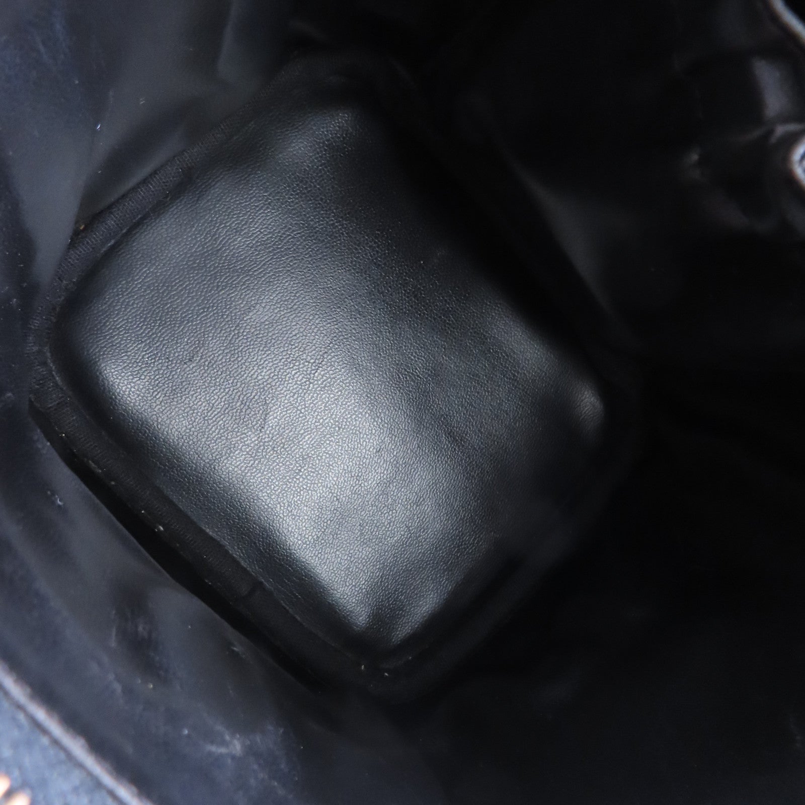 CHANEL 牛皮皮革Vanity金扣手挽袋