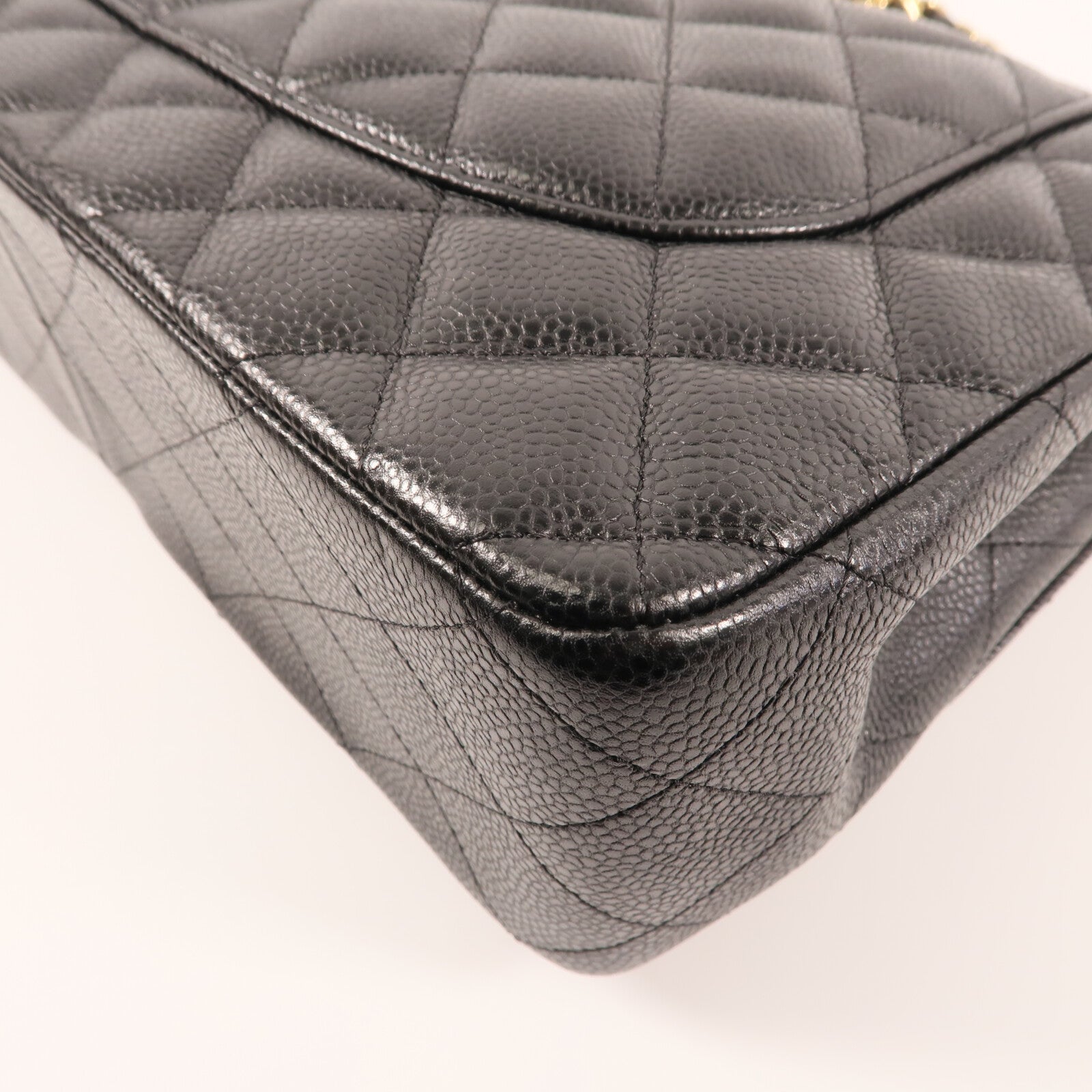 CHANEL 牛皮皮革Large Classic金扣鏈帶肩背袋