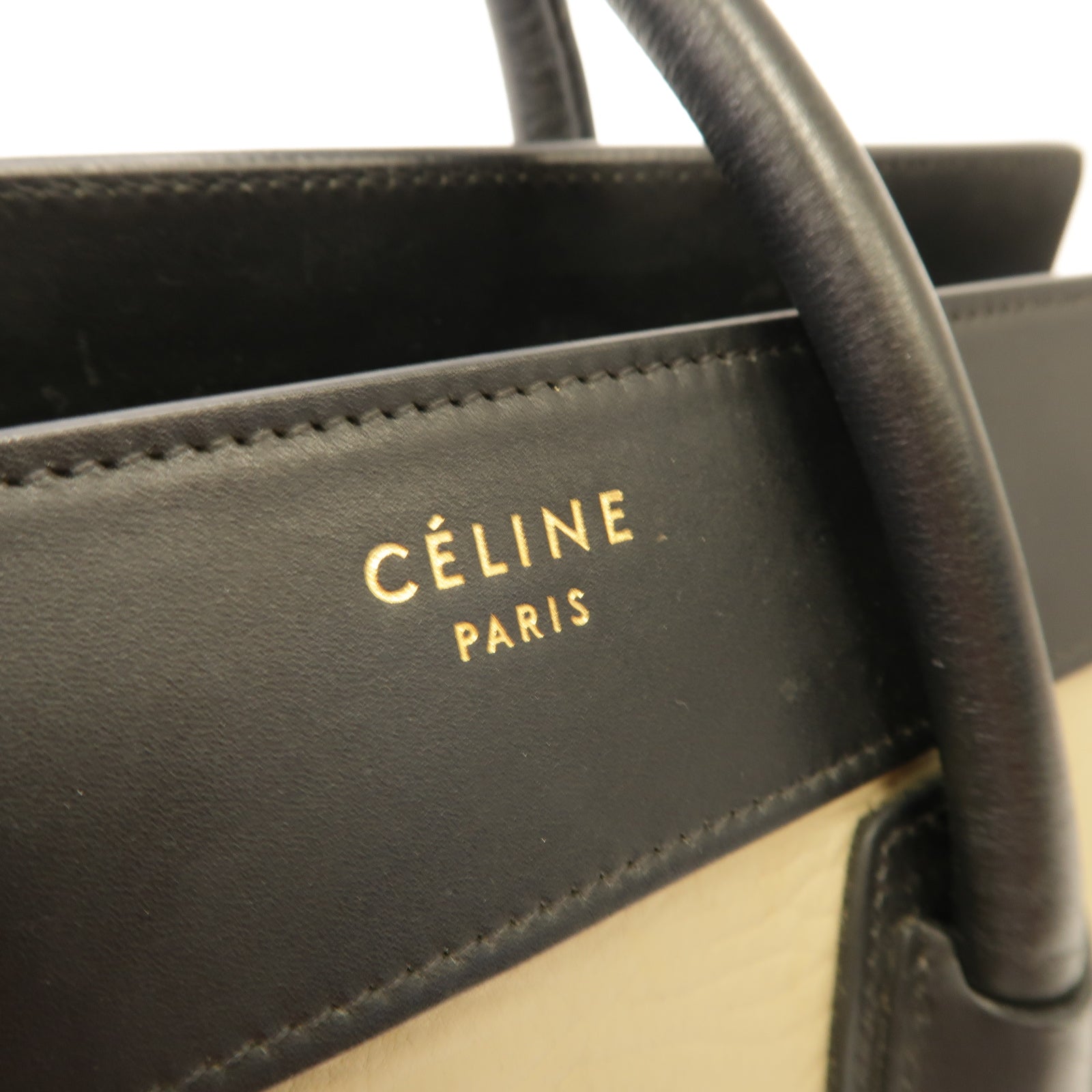 CELINE 牛皮皮革Mirco Luggage金扣手挽袋米色/黑色/藍色