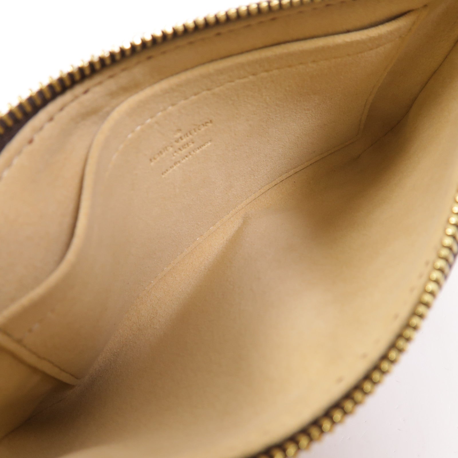 LOUIS VUITTON Monogram Pochette Milla MM金扣鏈帶肩背袋