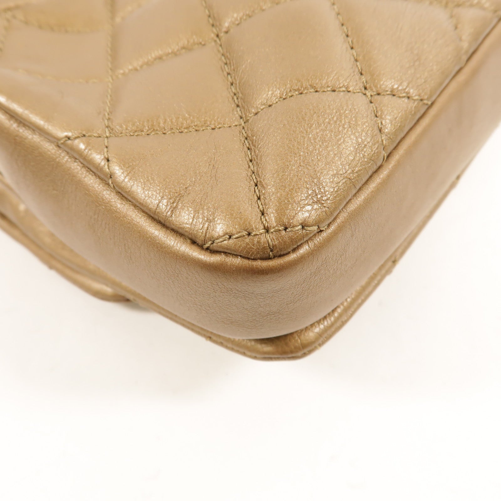 CHANEL 牛皮皮革CC Crown Flap肩背袋