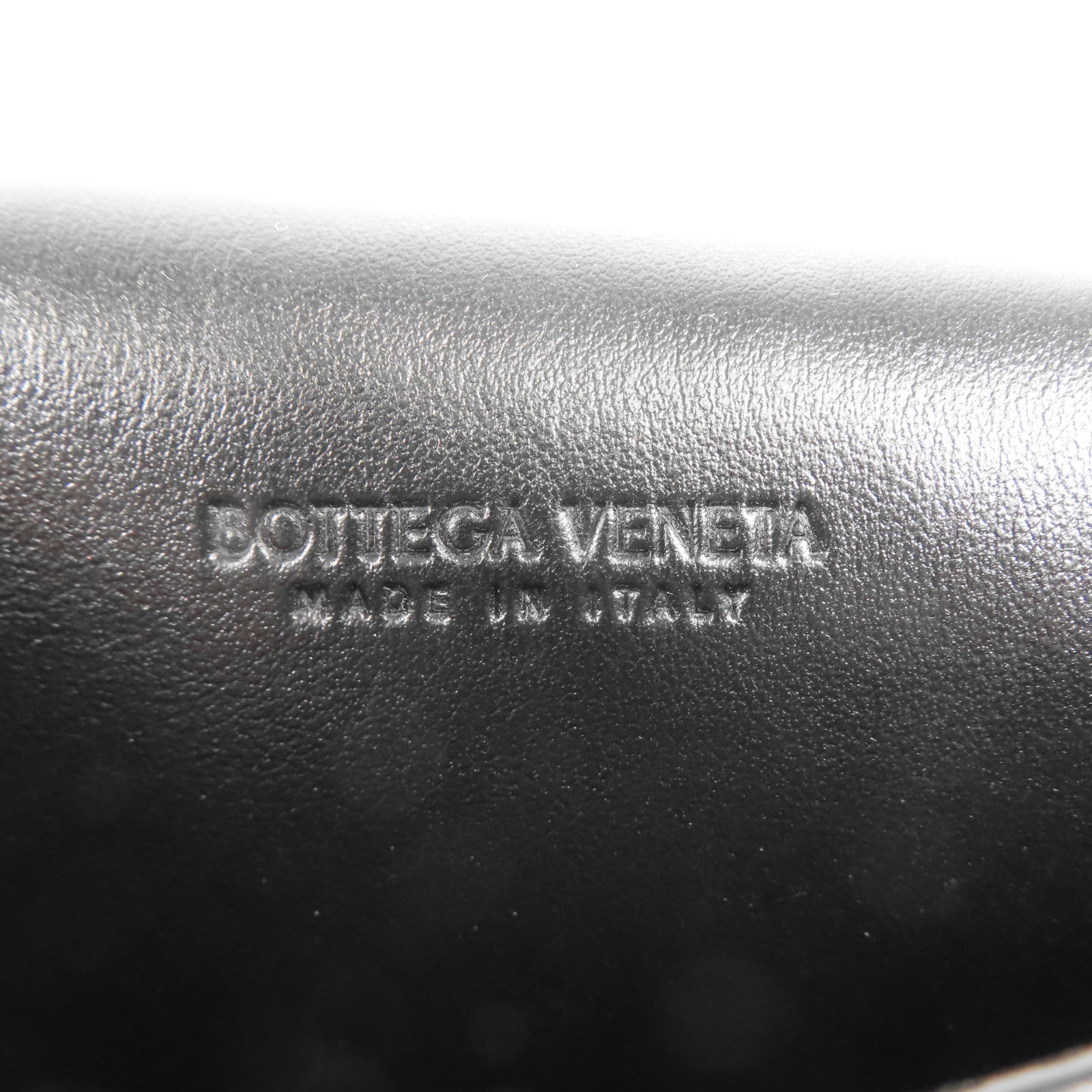 BOTTEGA VENETA 【激減優惠】羊皮皮革Intrecciato Flap金扣肩背袋