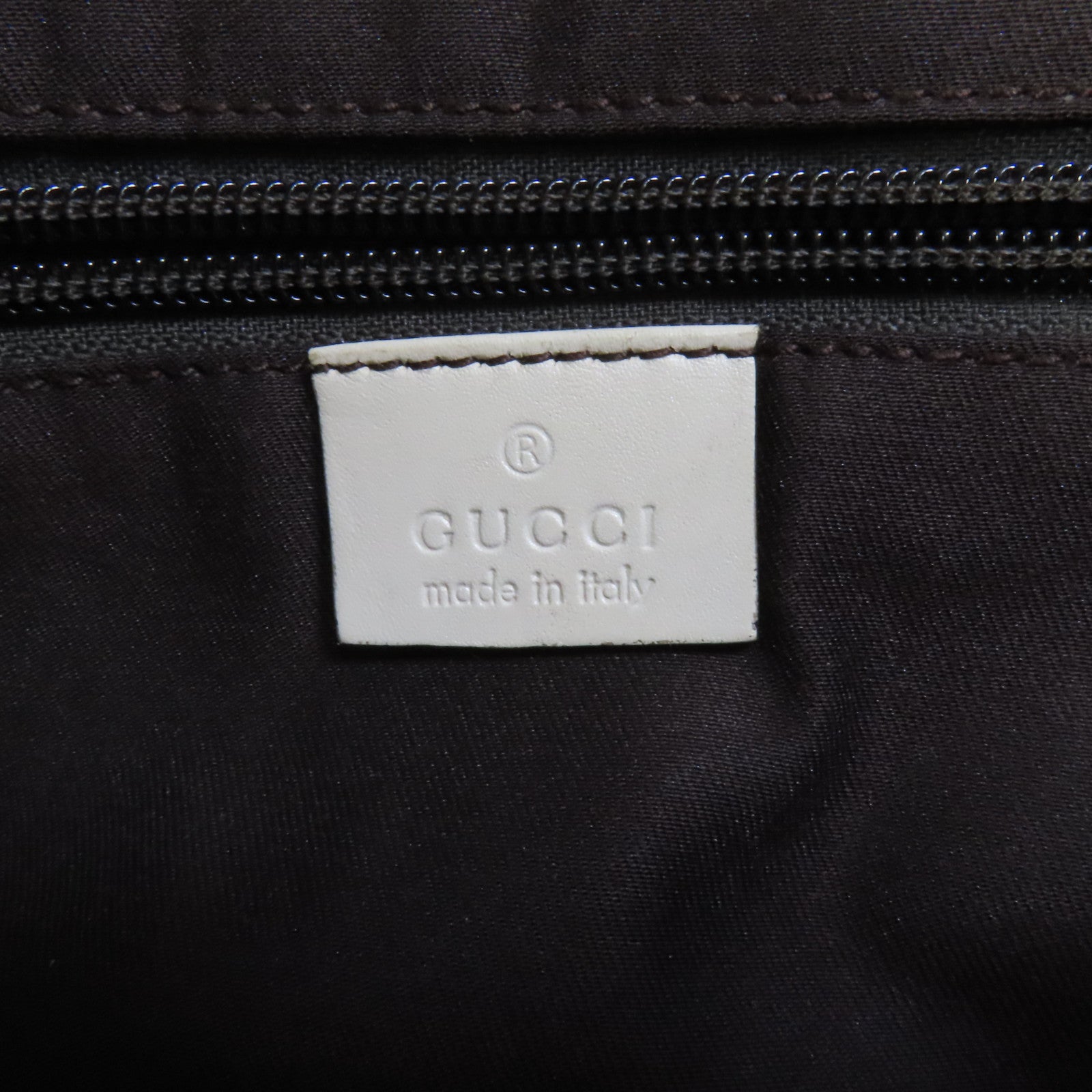 GUCCI 帆布Shoulder Bag銀扣肩背袋