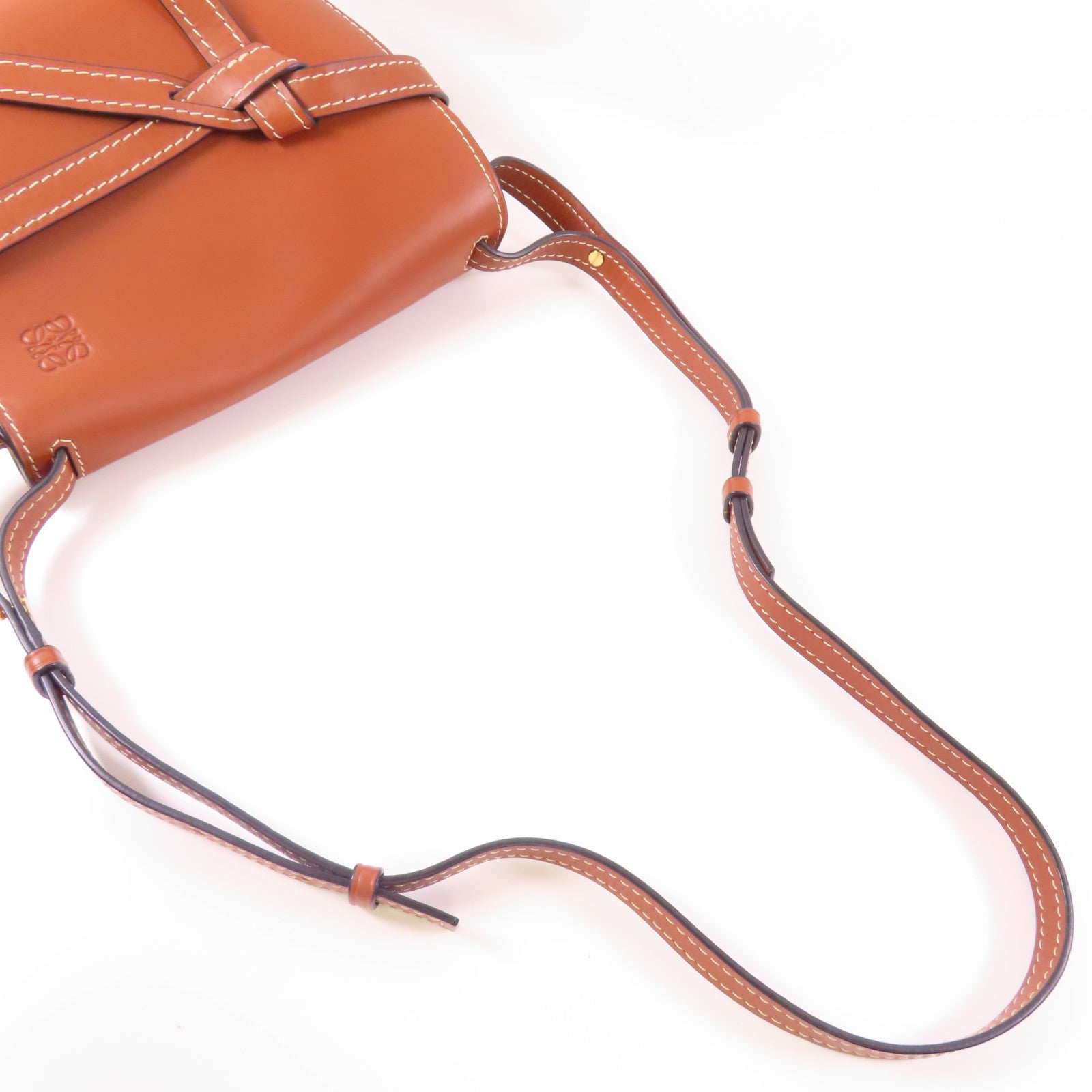 LOEWE 牛皮皮革Gate Shoulder Bag金扣肩背袋
