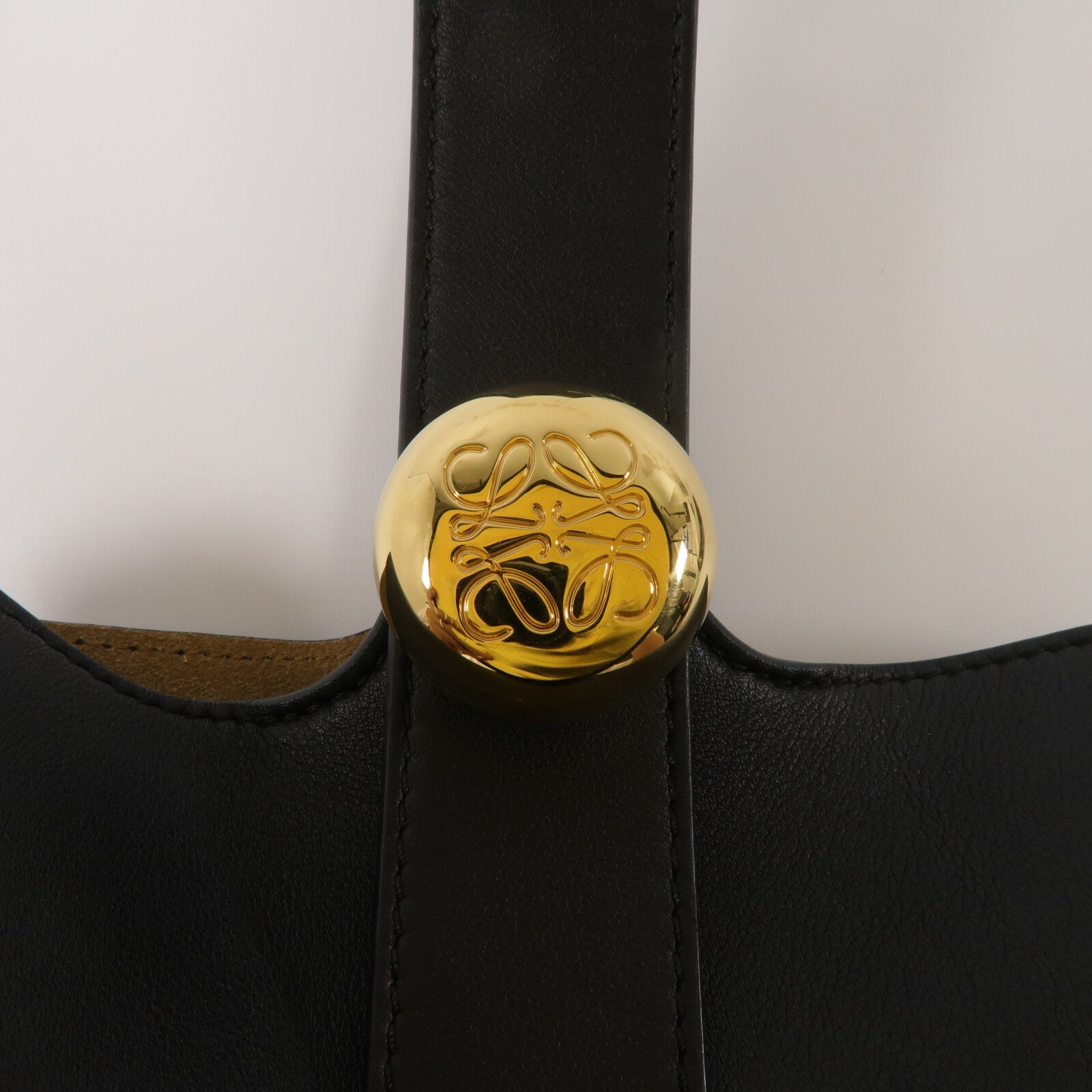 LOEWE 牛皮皮革Mini Pebble Bucket Bag手挽肩背兩用袋