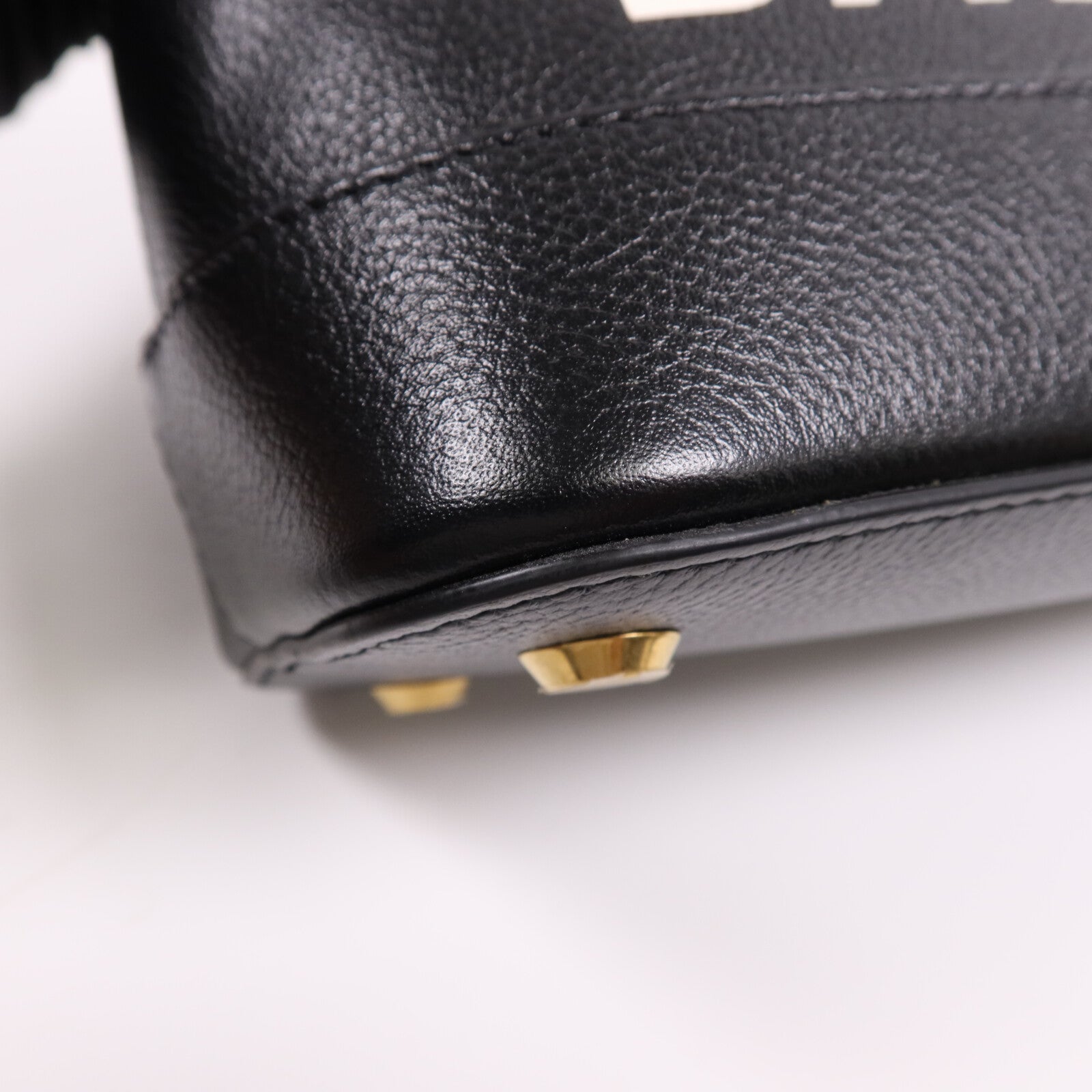 BALENCIAGA 牛皮皮革Ville Small金扣手挽肩背兩用袋