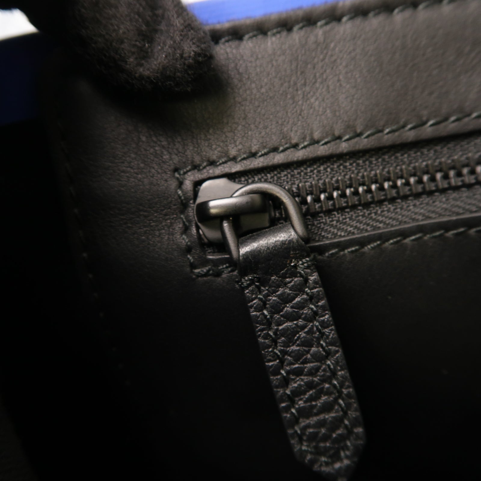 BURBERRY 【激減優惠】帆布Shoulder Bag肩背袋黒色/藍色
