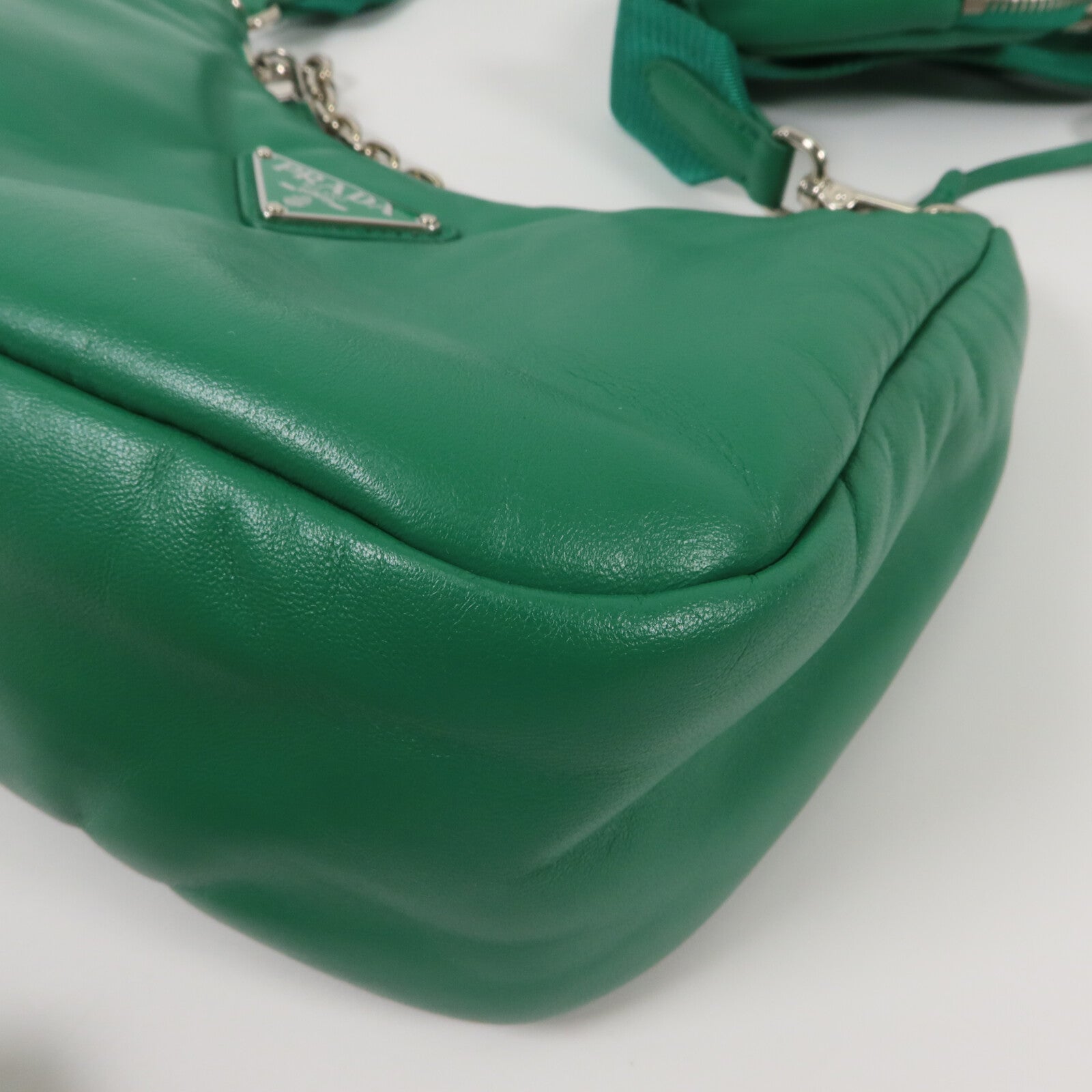 PRADA 羊皮皮革Shoulder Bag (Re-Edition 2005)手挽肩背兩用袋