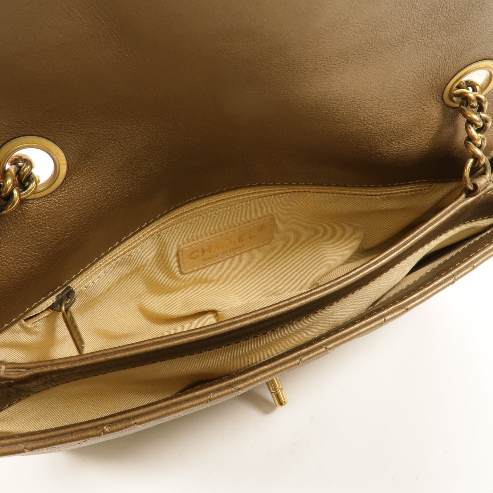 CHANEL 牛皮皮革CC Crown Flap肩背袋
