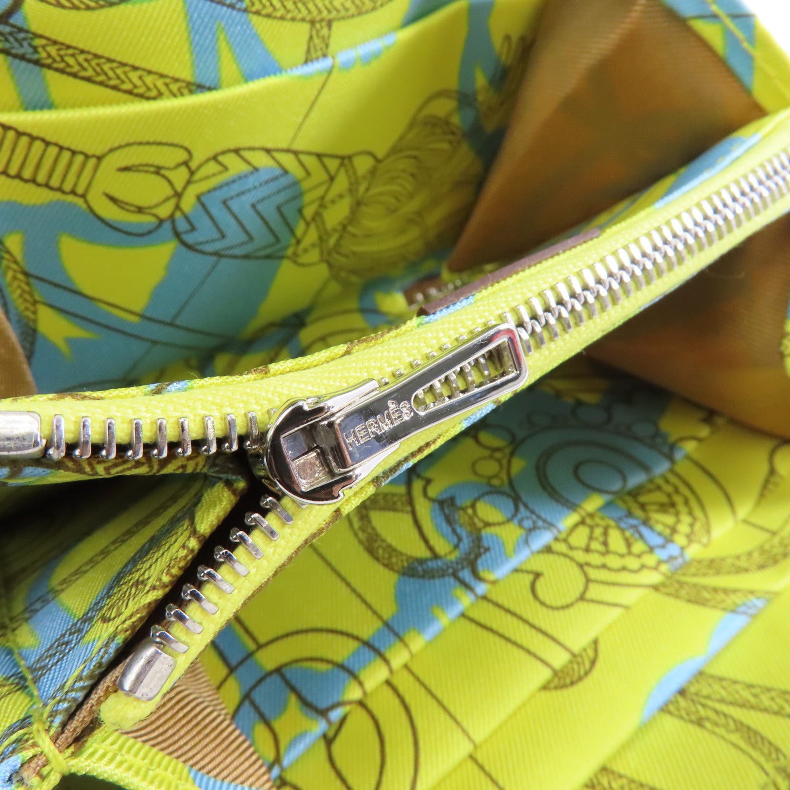 HERMES Epsom皮革Silk In Compact Wallet銀扣錢包啡色