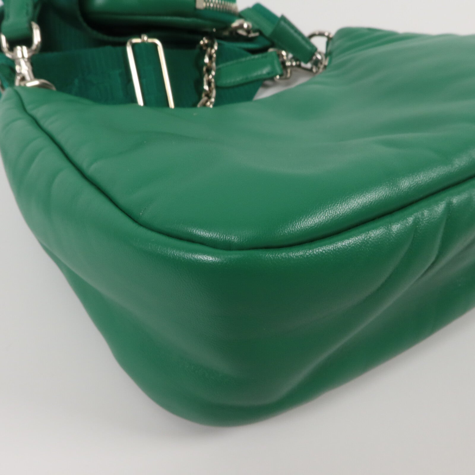 PRADA 羊皮皮革Shoulder Bag (Re-Edition 2005)手挽肩背兩用袋