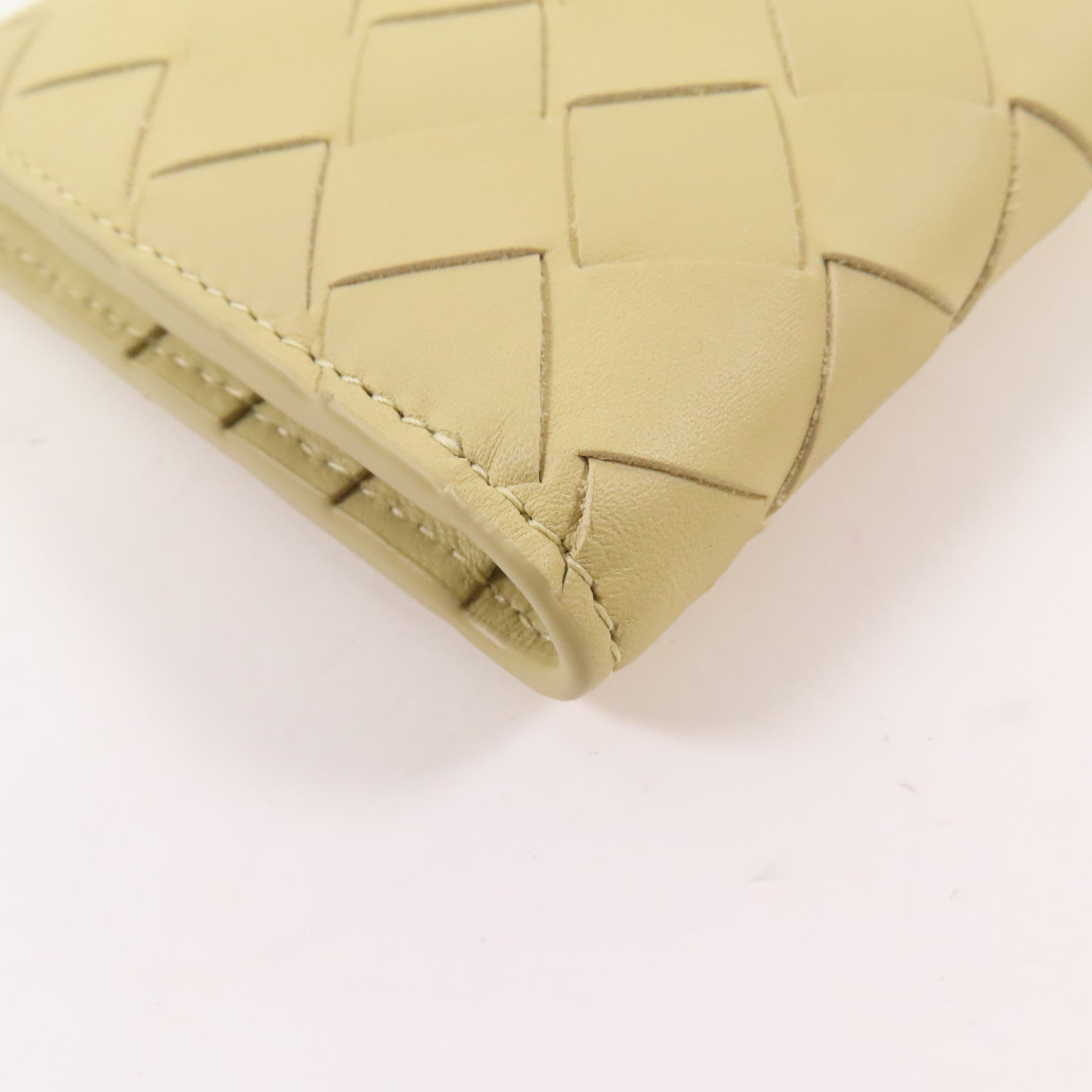 BOTTEGA VENETA Wallet Calfskin Leather Beige