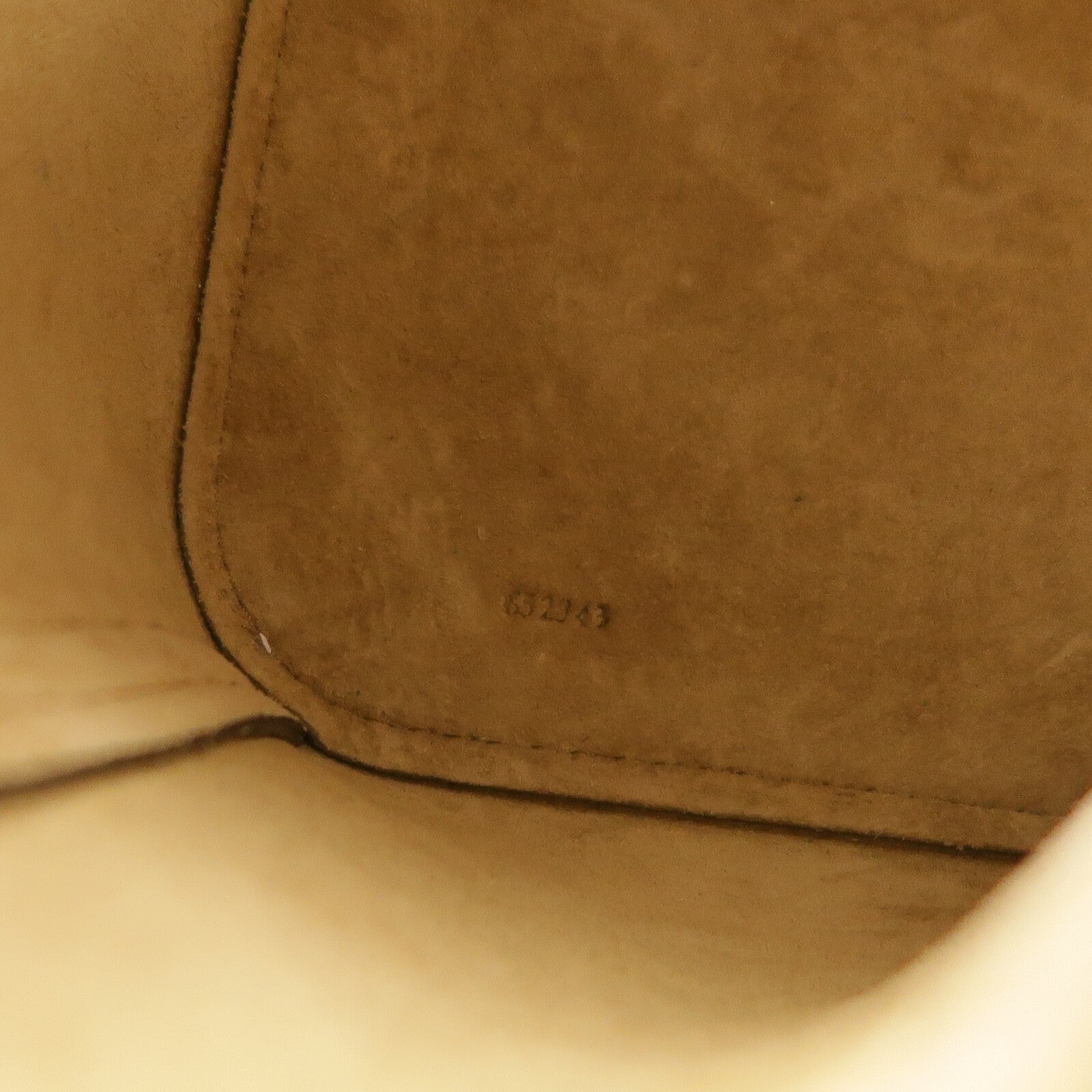 LOEWE 牛皮皮革Mini Pebble Bucket Bag手挽肩背兩用袋