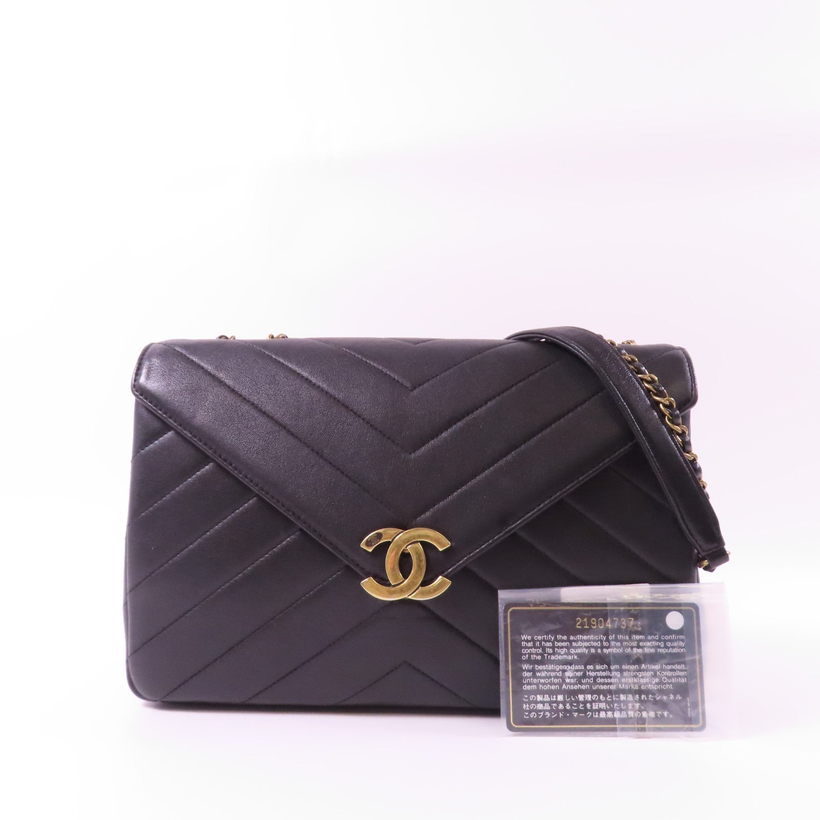 CHANEL 斜紋牛皮皮革Chain Shoulder金扣鏈帶肩背袋黑色