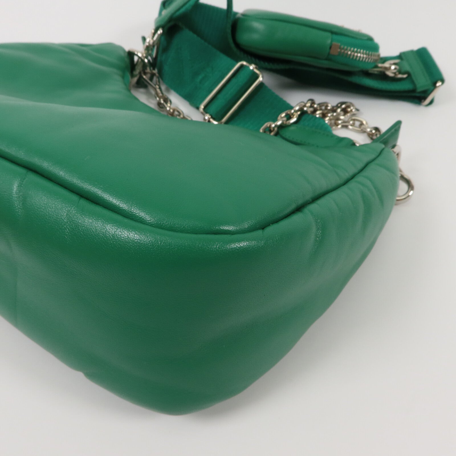 PRADA 羊皮皮革Shoulder Bag (Re-Edition 2005)手挽肩背兩用袋