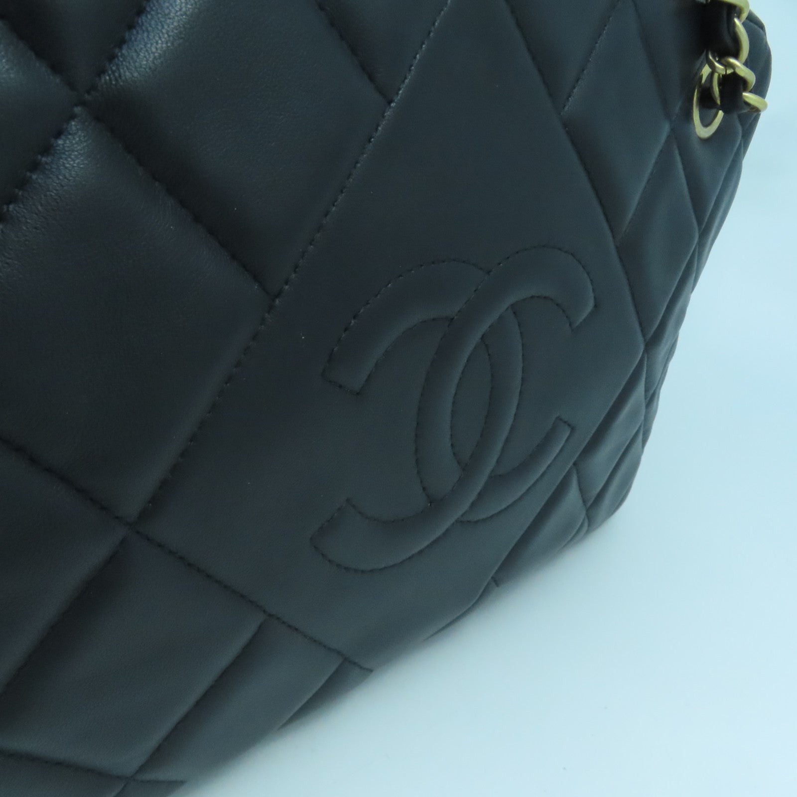 CHANEL 【激減優惠】菱格羊皮皮革Chain Shoulder金扣鏈帶肩背袋黑色