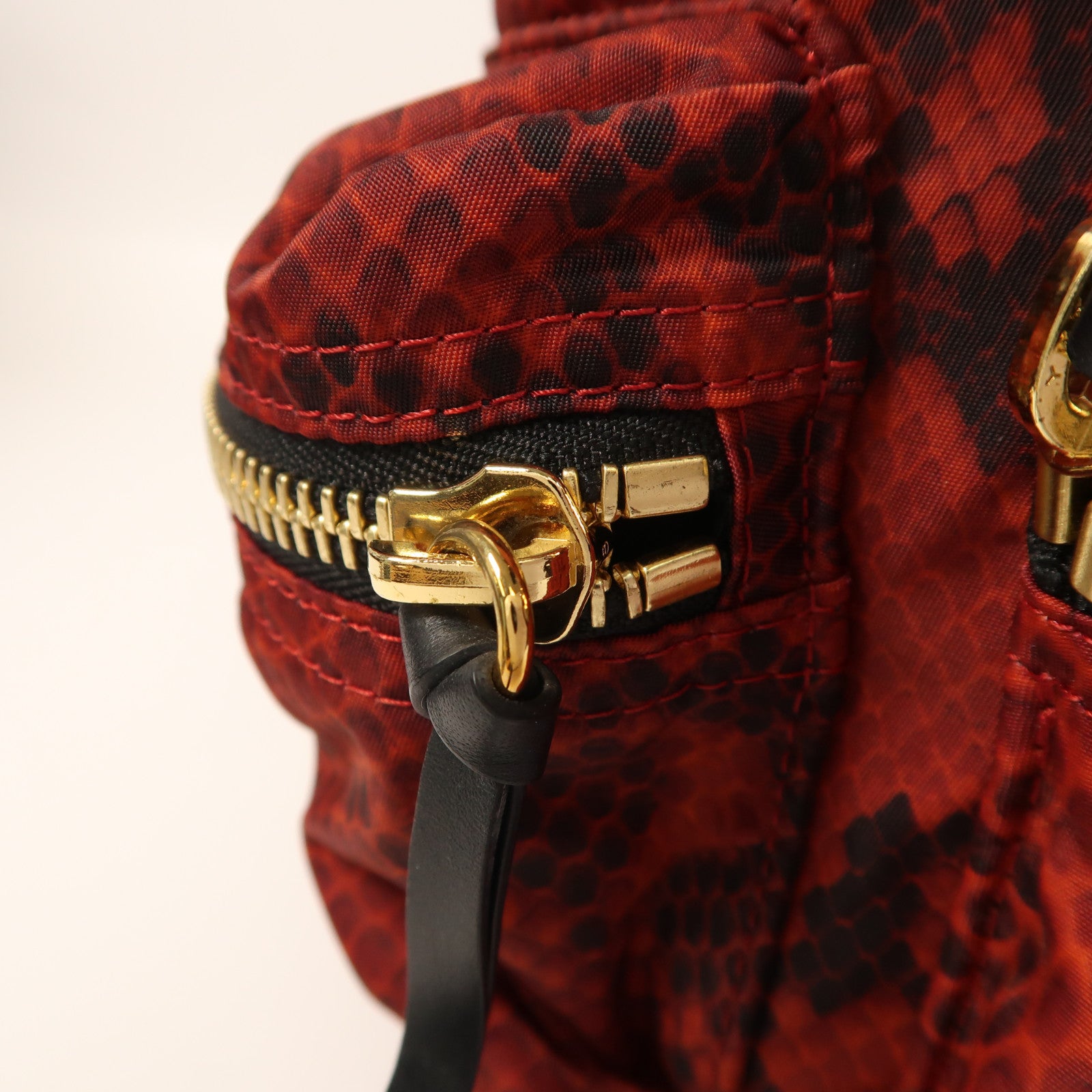 BURBERRY 尼龍Backpack金扣背包