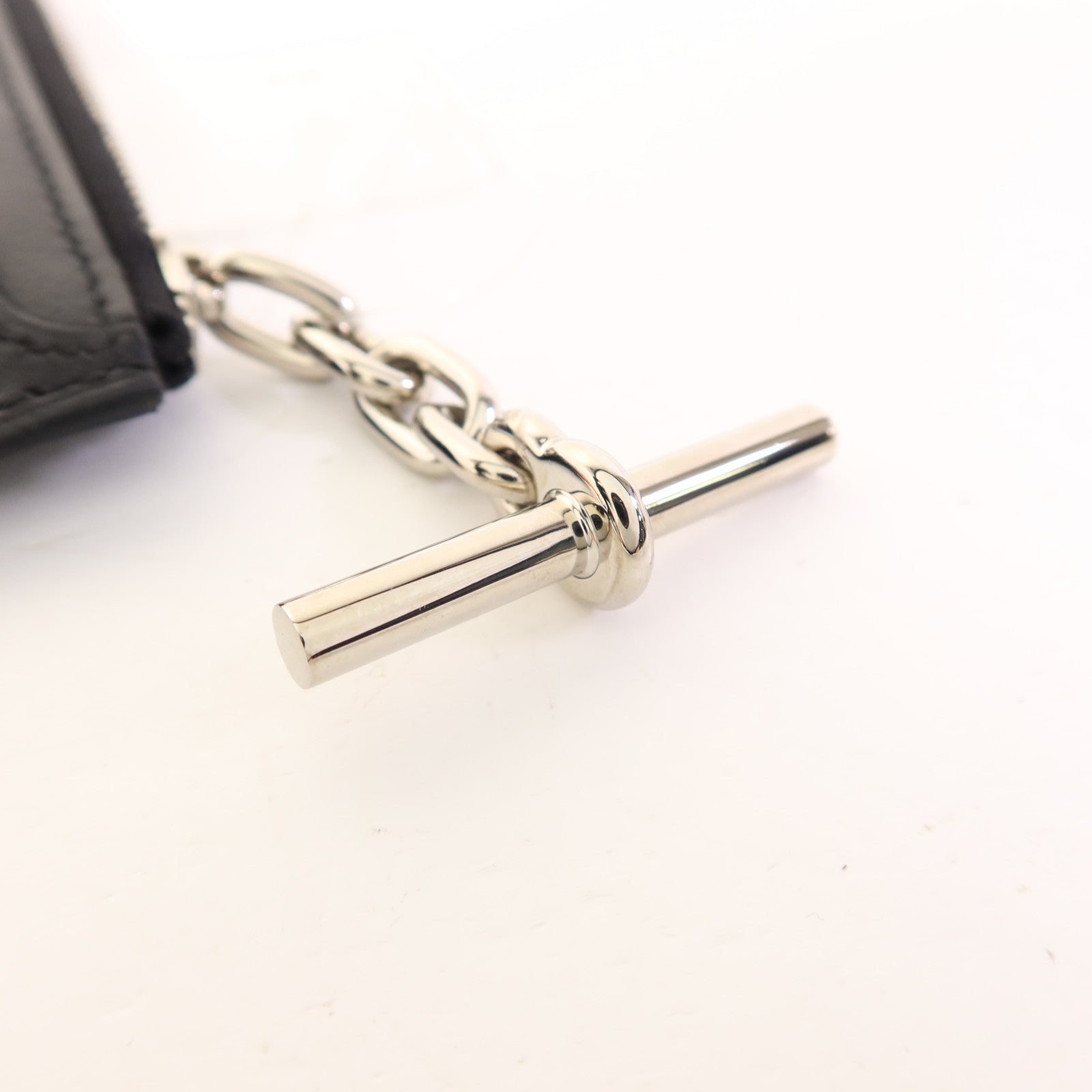 HERMES 【激減優惠】Evercolor皮革Strap Phone Case PM銀扣手拿包