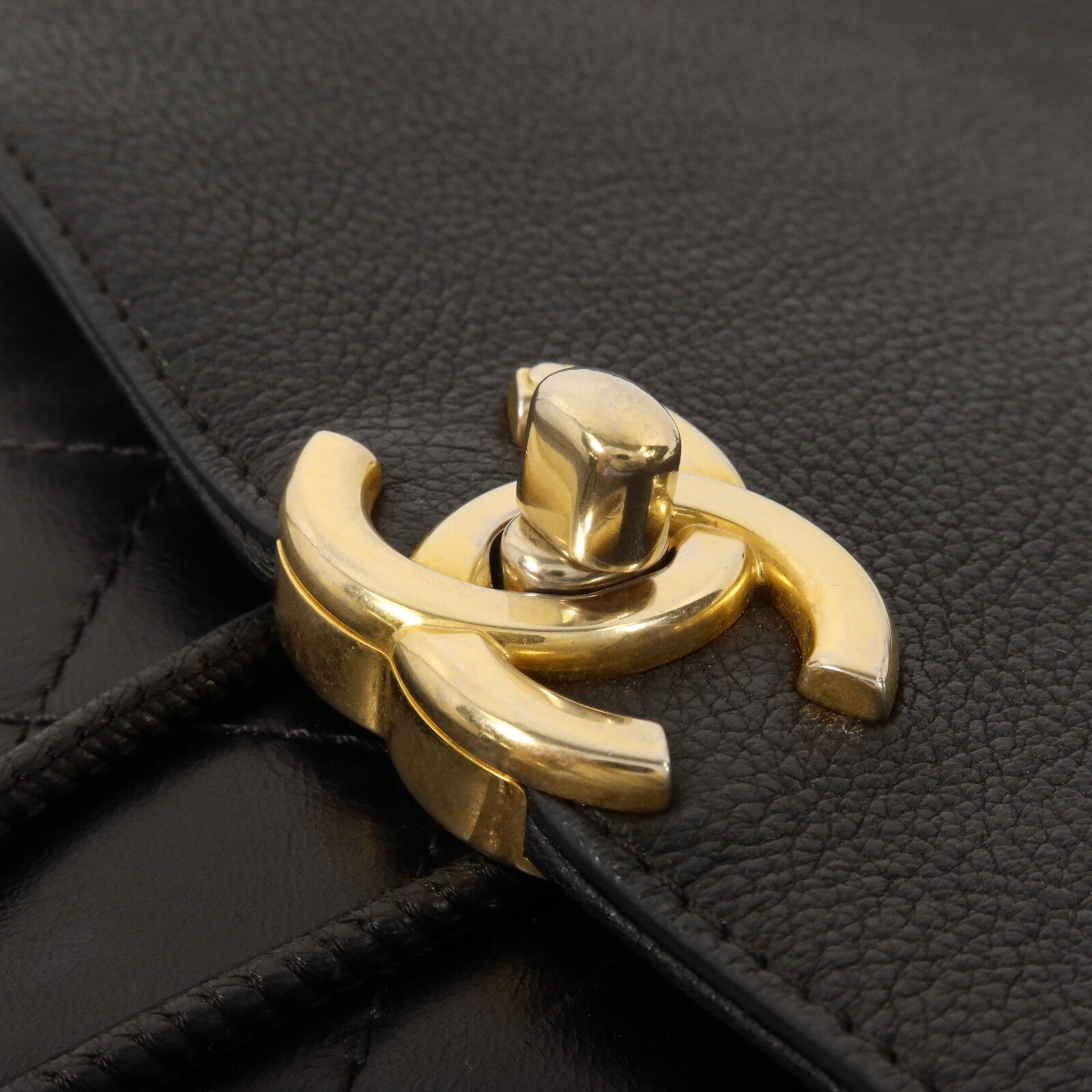 CHANEL 牛皮皮革Backpack鏈帶背包