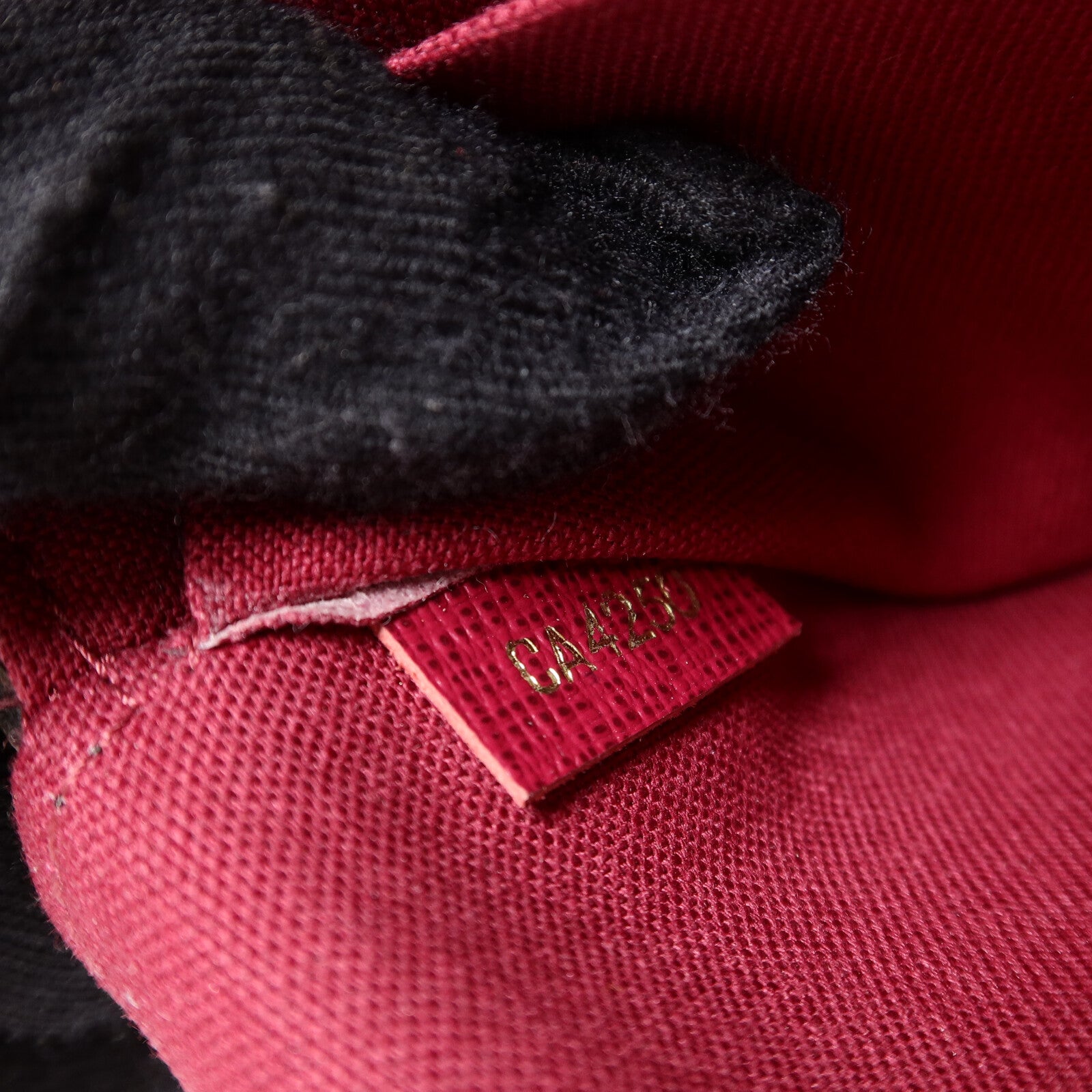 LOUIS VUITTON Monogram Pochette Felicie鏈帶肩背袋