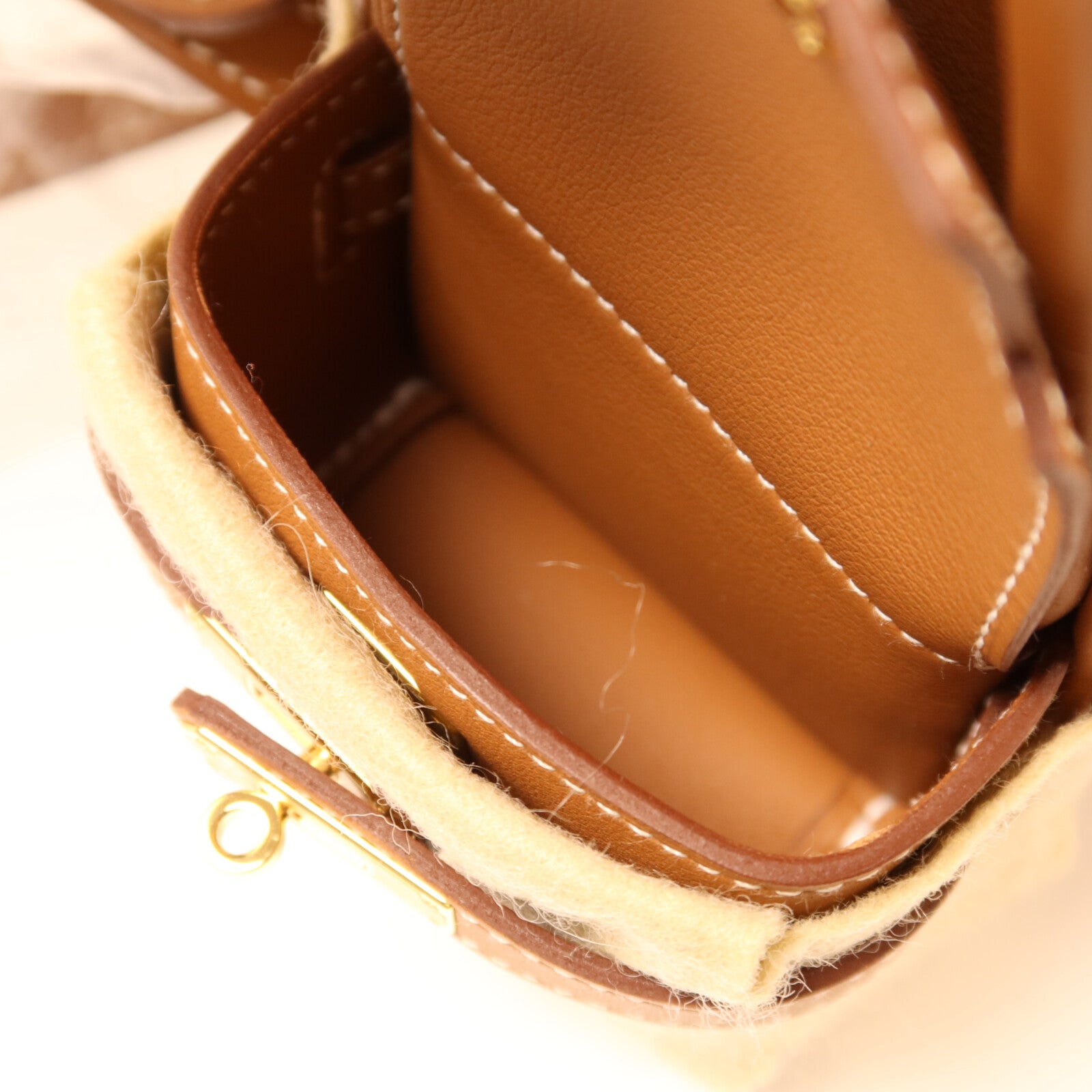 HERMES 【激減優惠】Swift皮革Kelly Jump金扣背包Gold