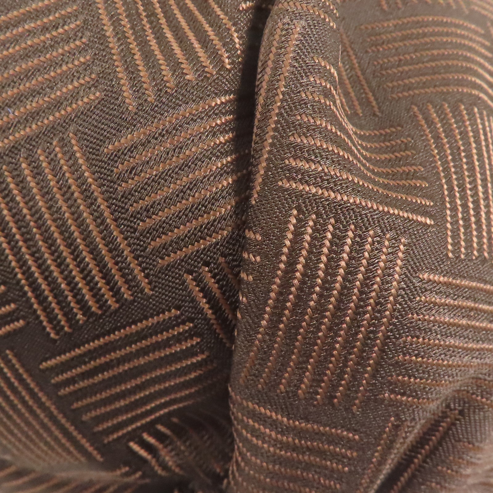 BOTTEGA VENETA 尼龍/皮革Point Triangle Shoulder Bag手挽肩背兩用袋