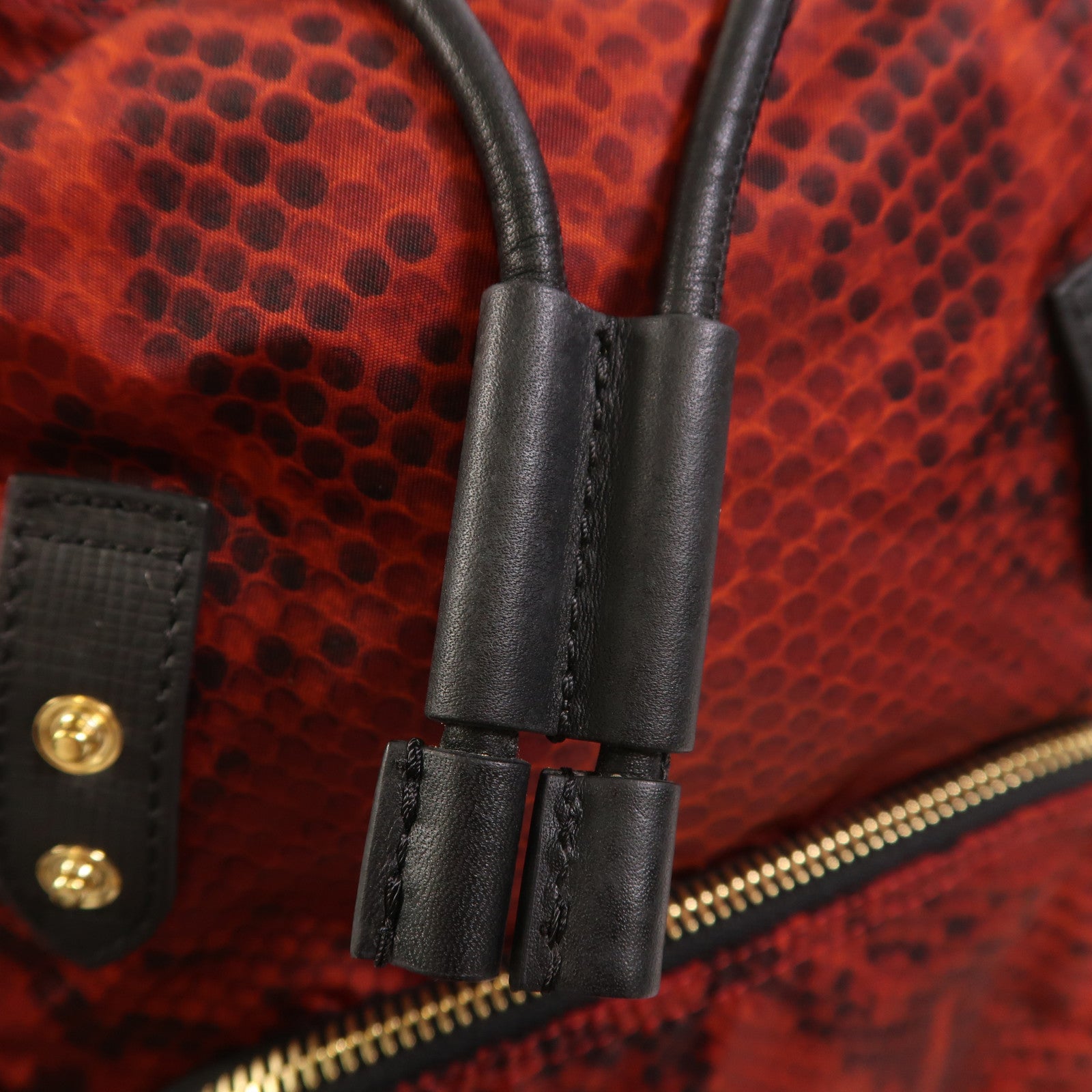 BURBERRY 尼龍Backpack金扣背包