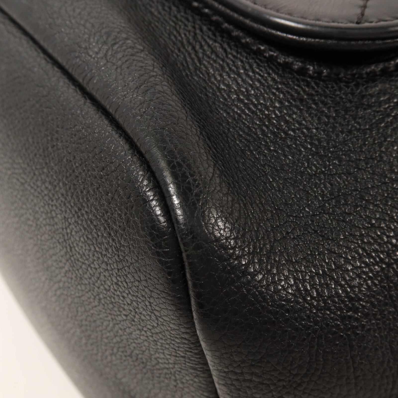 CHANEL 牛皮皮革Backpack鏈帶背包