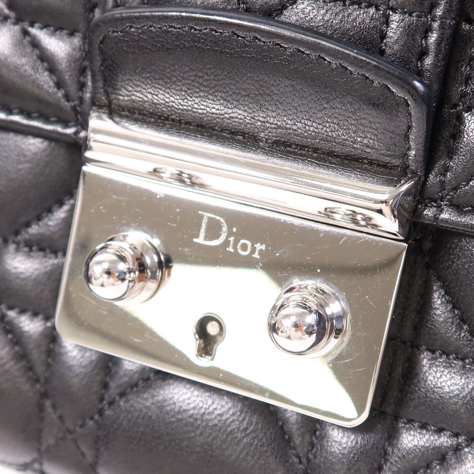 Dior 羊皮皮革Miss Dior銀扣鏈帶肩背袋