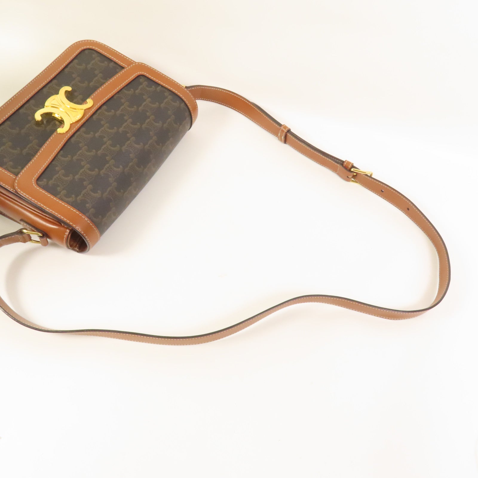 CELINE 塗層帆布/牛皮皮革Classique Triomphe Bag金扣肩背袋