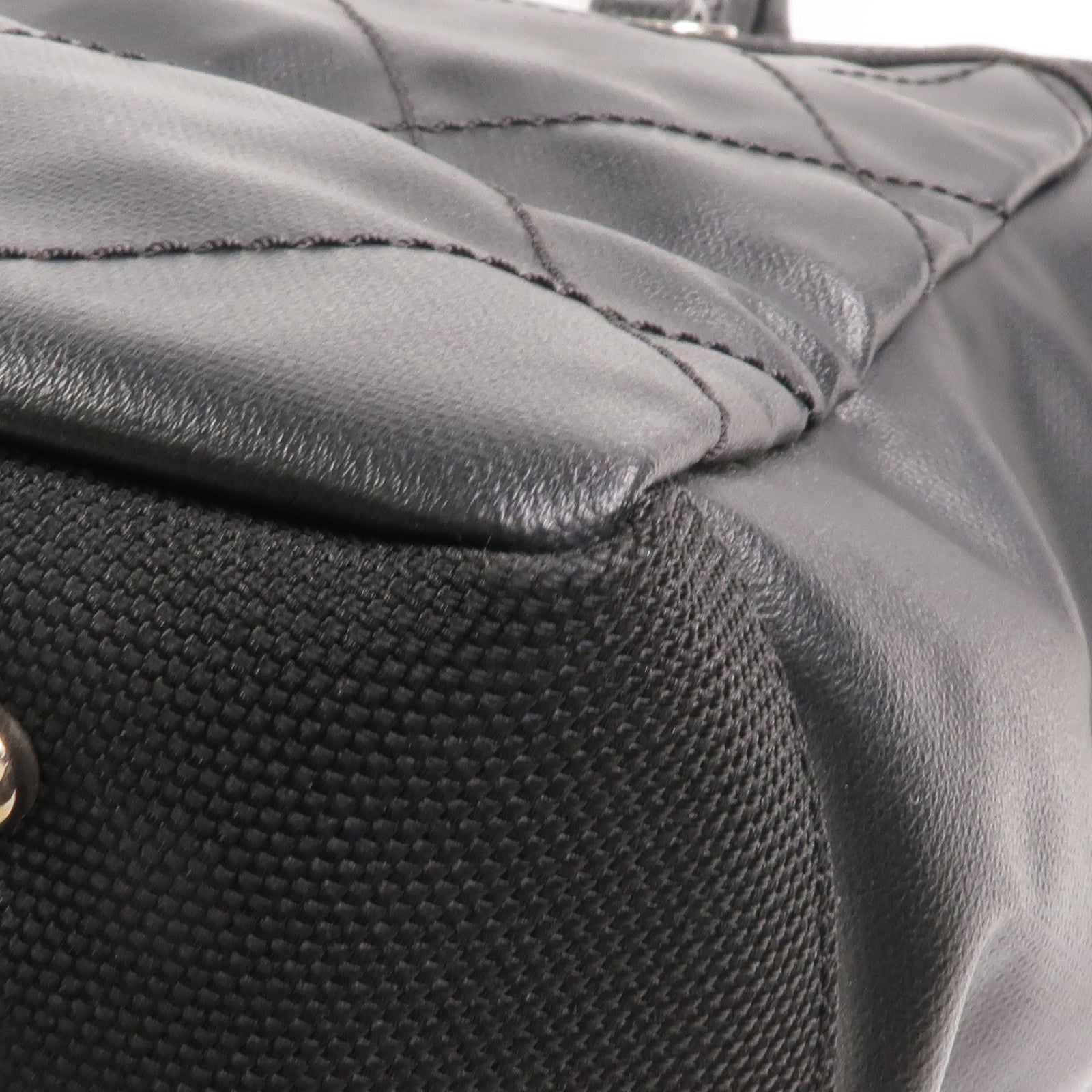 CHANEL 牛皮皮革Tote Bag銀扣手挽袋