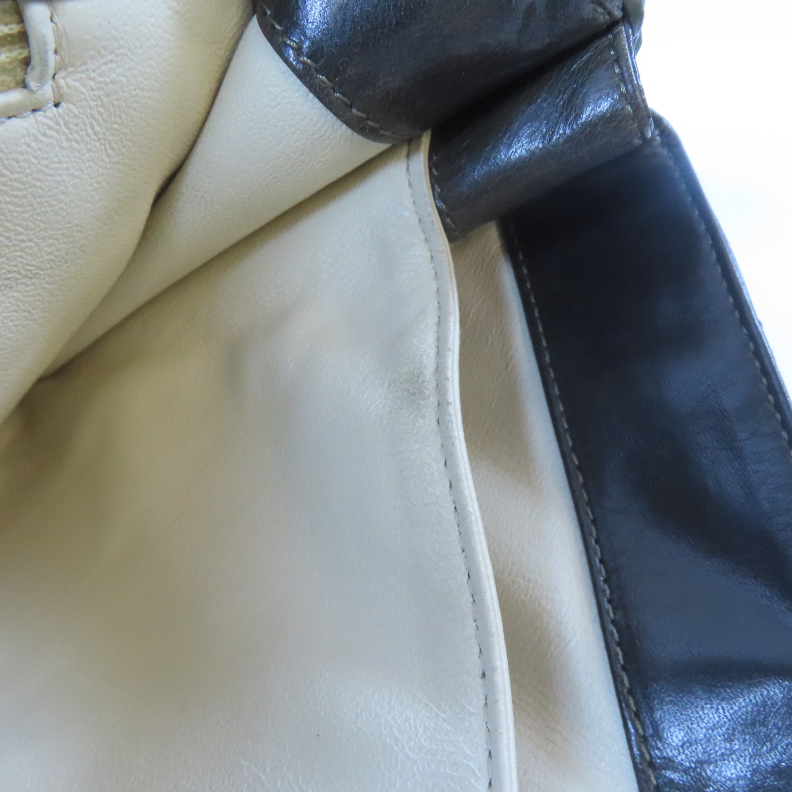 CHANEL 菱格牛皮皮革Chain Shoulder銀扣鏈帶肩背袋啡色