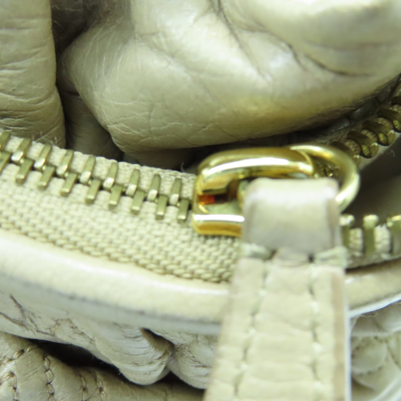 LOUIS VUITTON 【清倉大減價】Monogram Olympe Nimbus GM金扣肩背袋米色