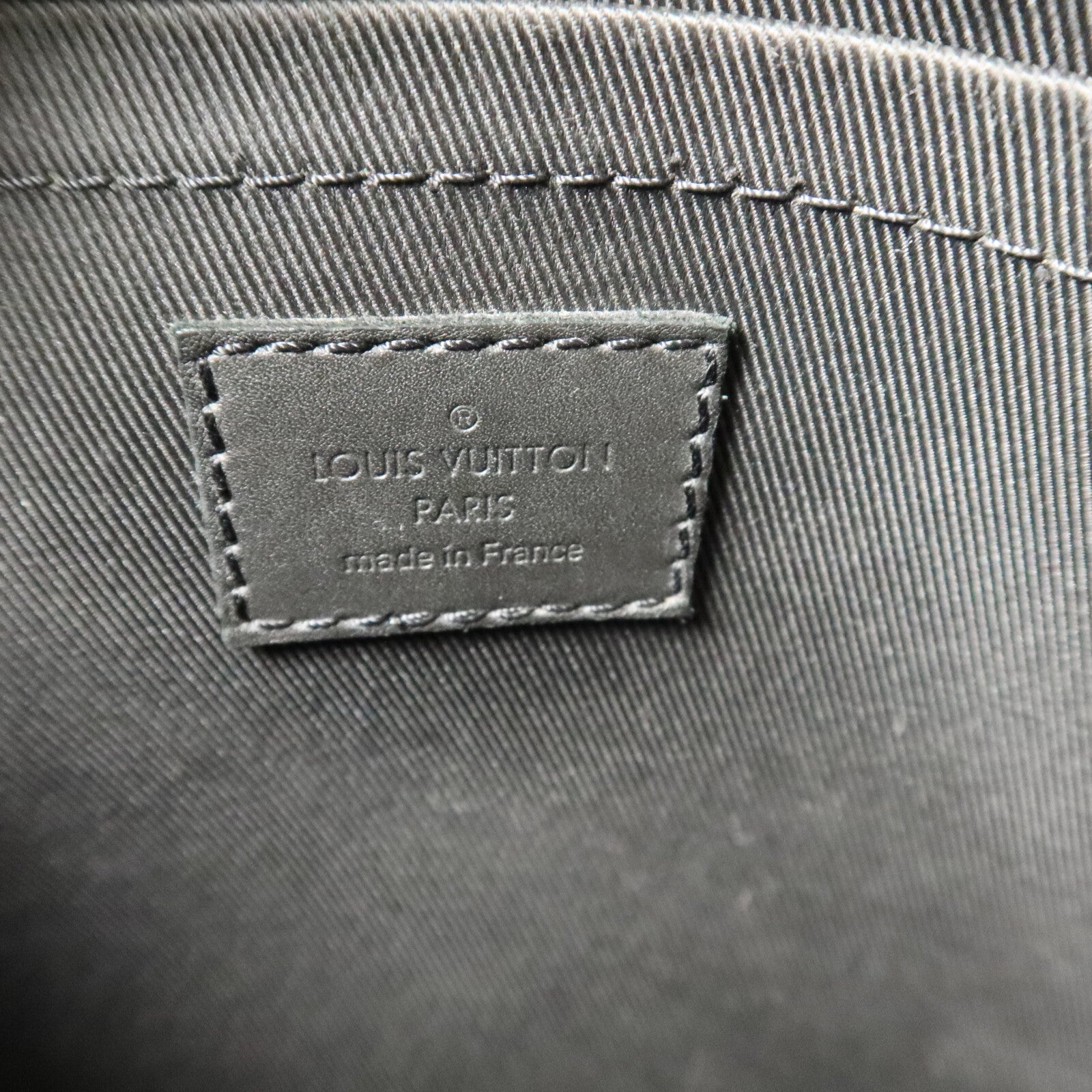 LOUIS VUITTON Damier Infini Stand Pouch銀扣手拿包