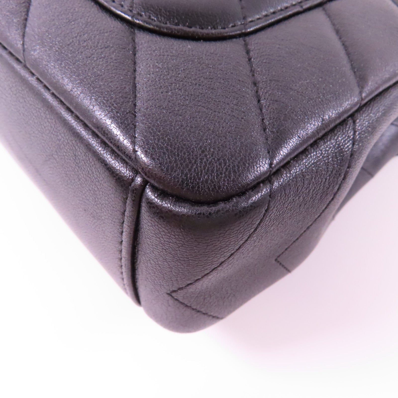 CHANEL 斜紋牛皮皮革Chain Shoulder金扣鏈帶肩背袋黑色