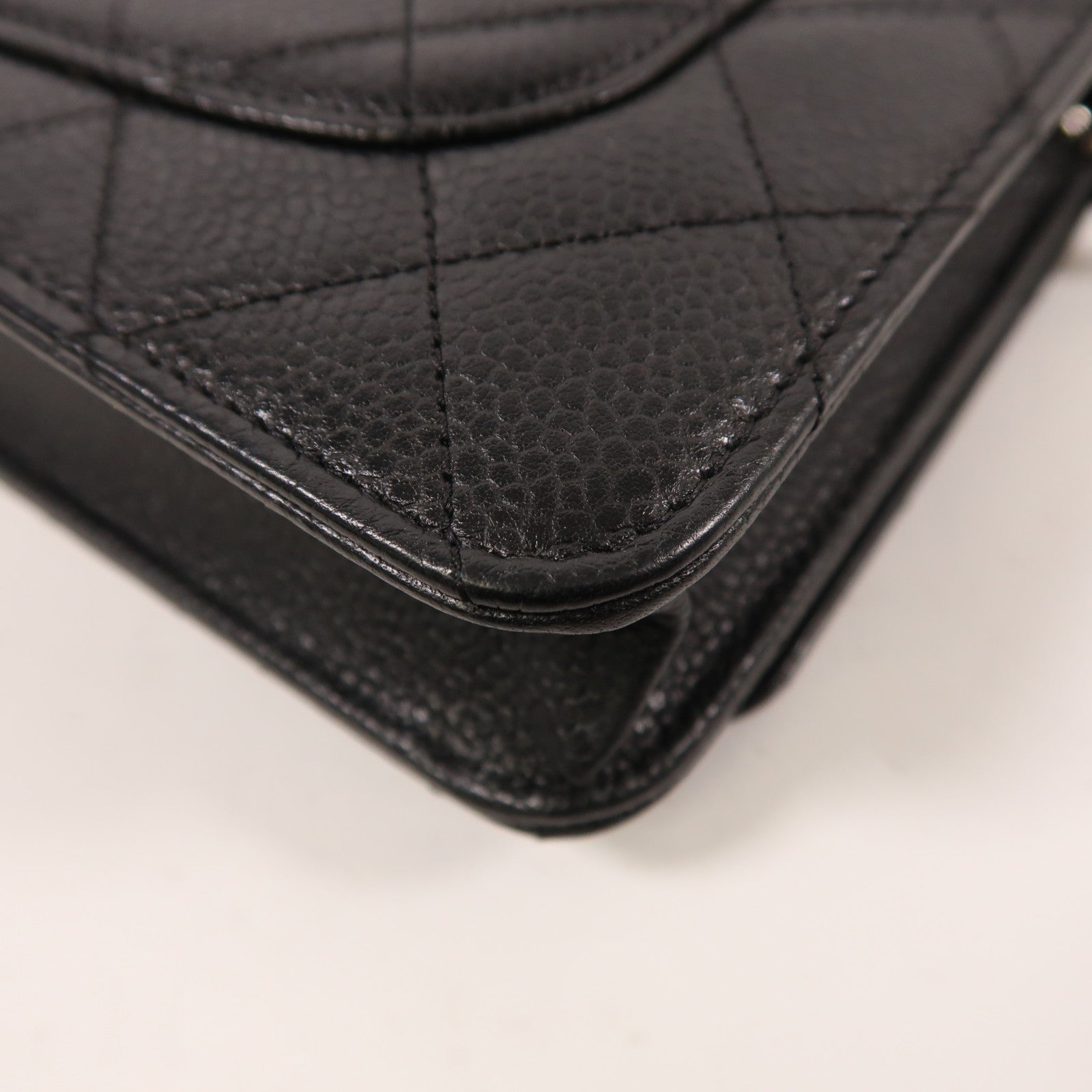 CHANEL 牛皮皮革WOC Wallet On Chain銀扣鏈帶肩背袋