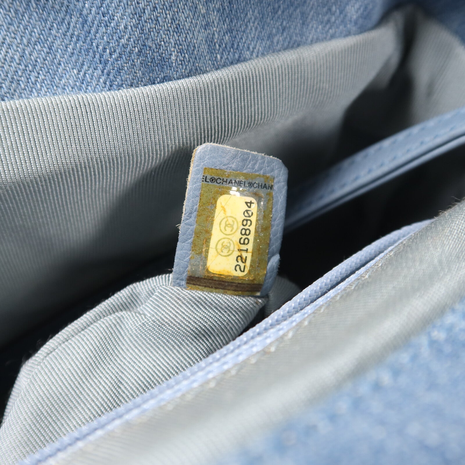 CHANEL 牛仔布Backpack鏈帶背包