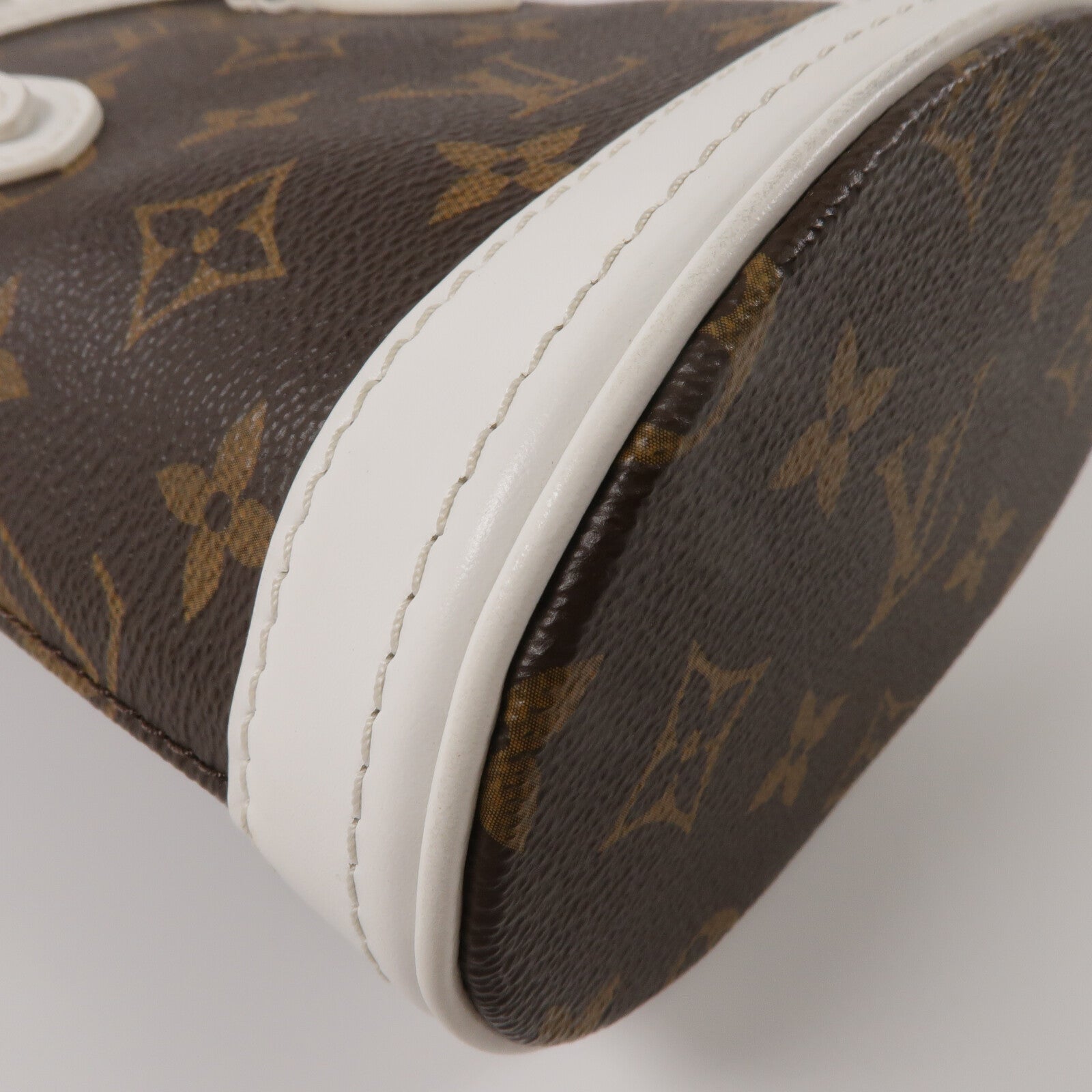 LOUIS VUITTON Monogram Nano Bucket手挽肩背兩用袋