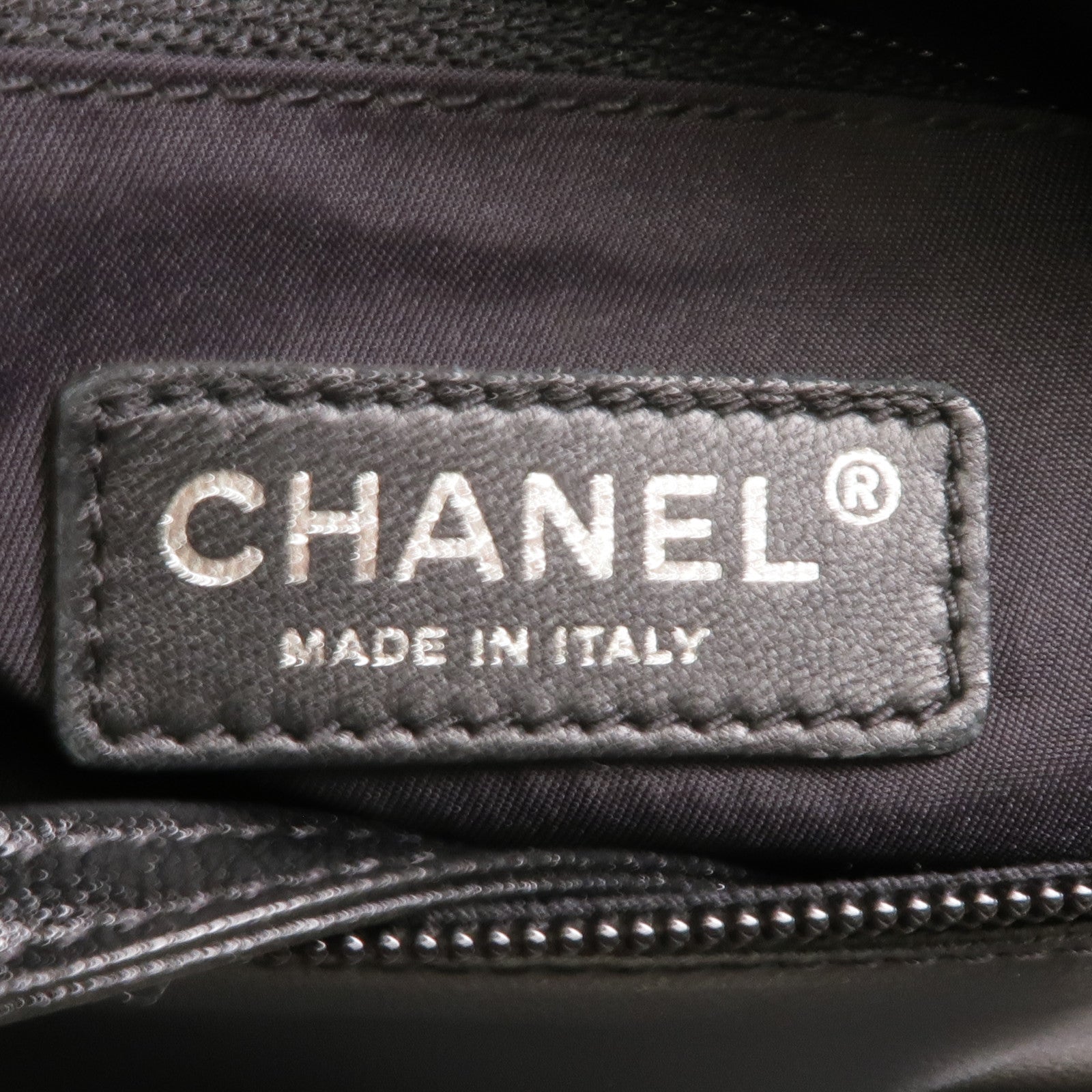 CHANEL 牛皮皮革Tote Bag銀扣手挽袋