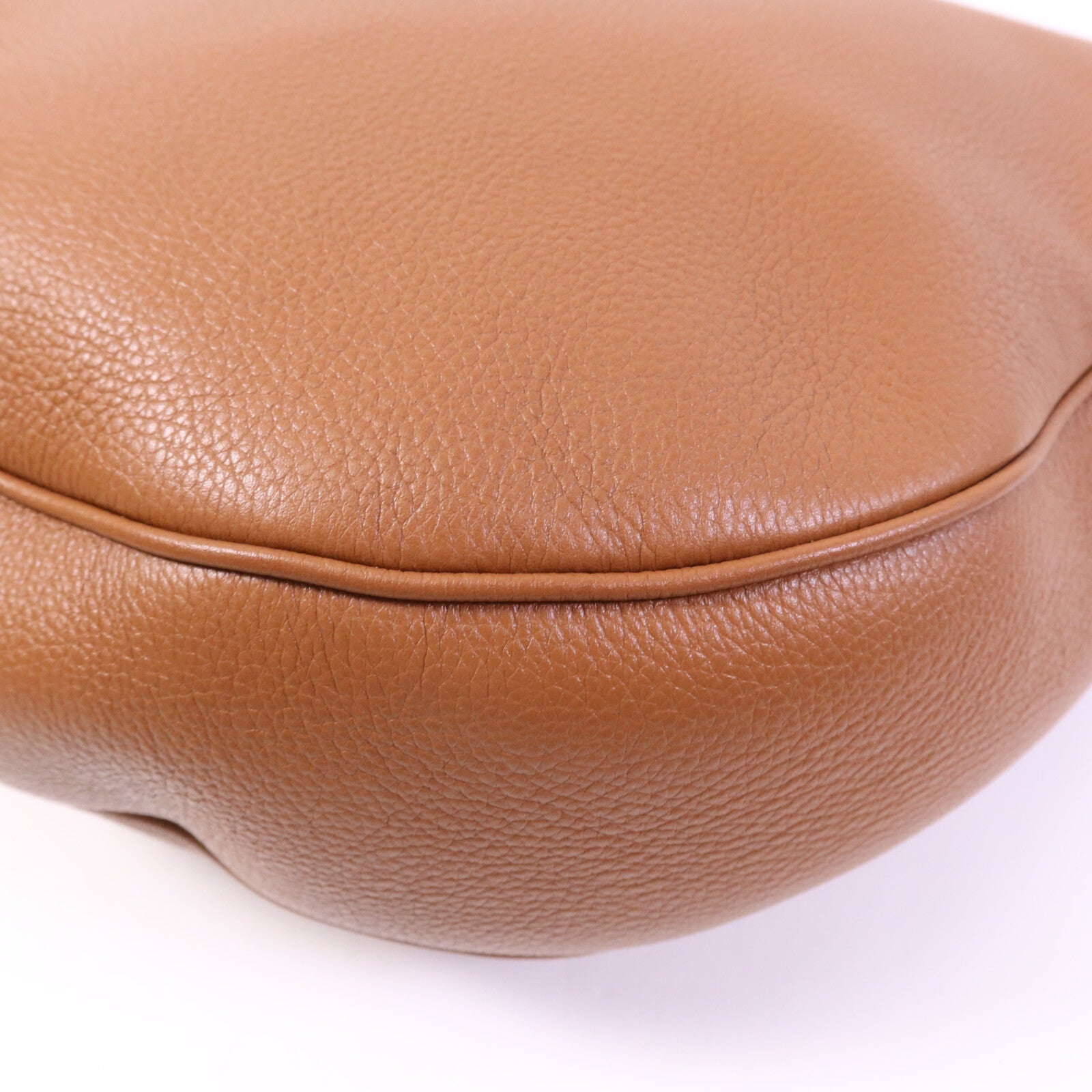 CELINE 牛皮皮革Heloise Bag金扣肩背袋