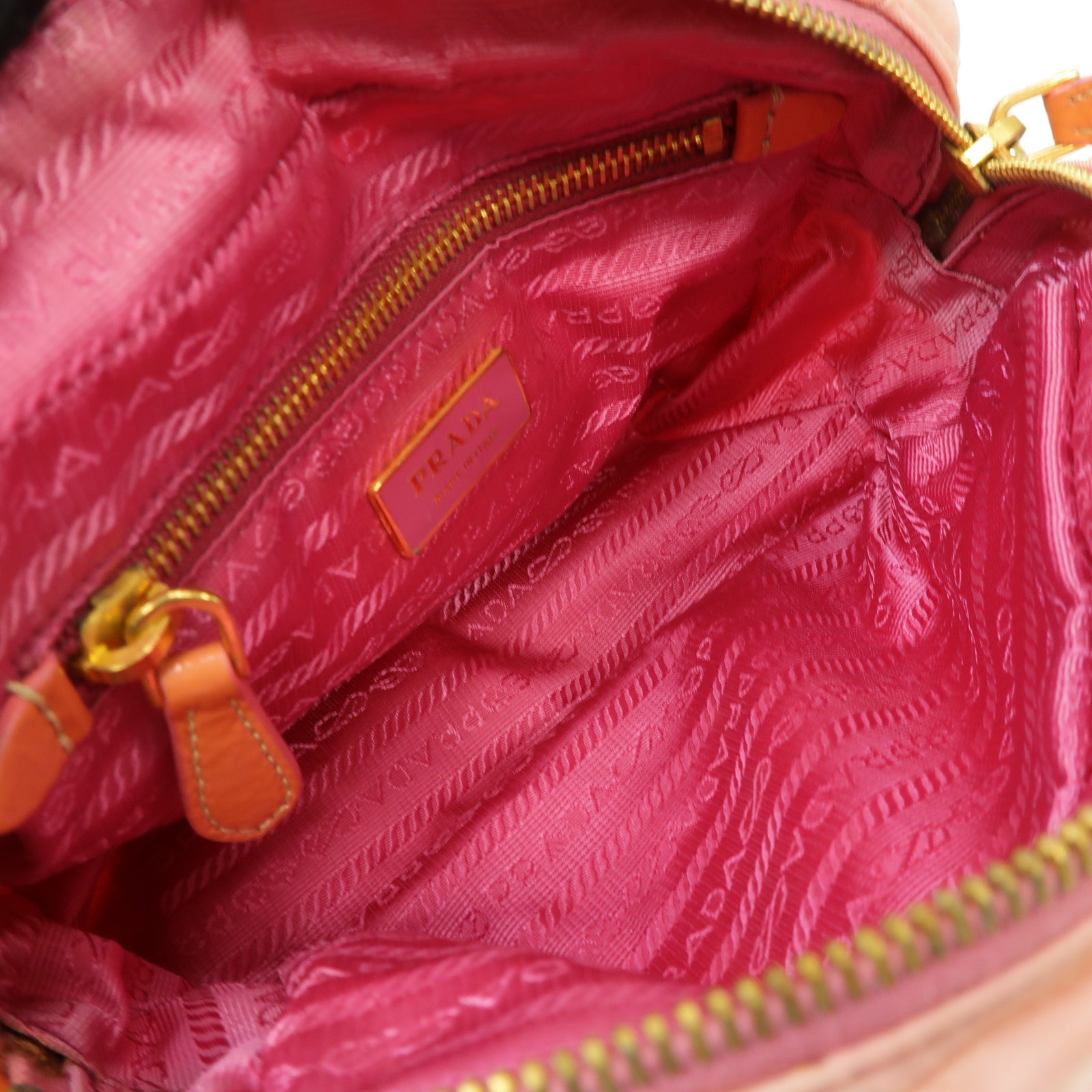 PRADA 尼龍Shoulder Bag金扣肩背袋粉紅色