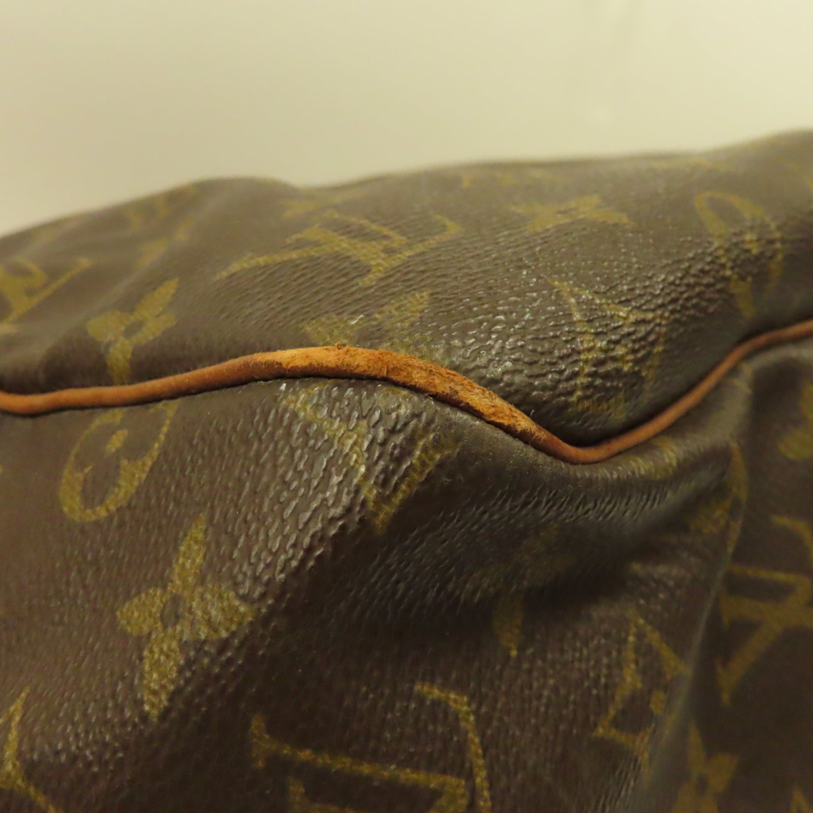 LOUIS VUITTON 【激減優惠】Monogram Evasion Hand Bag金扣手挽袋啡色