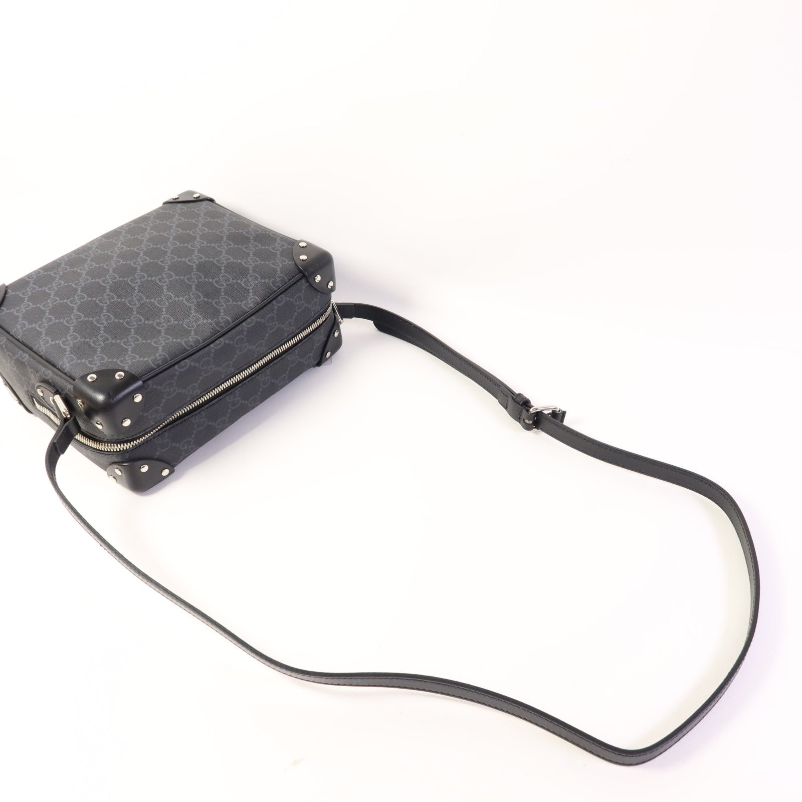 GUCCI 塗層帆布Shoulder Bag銀扣肩背袋