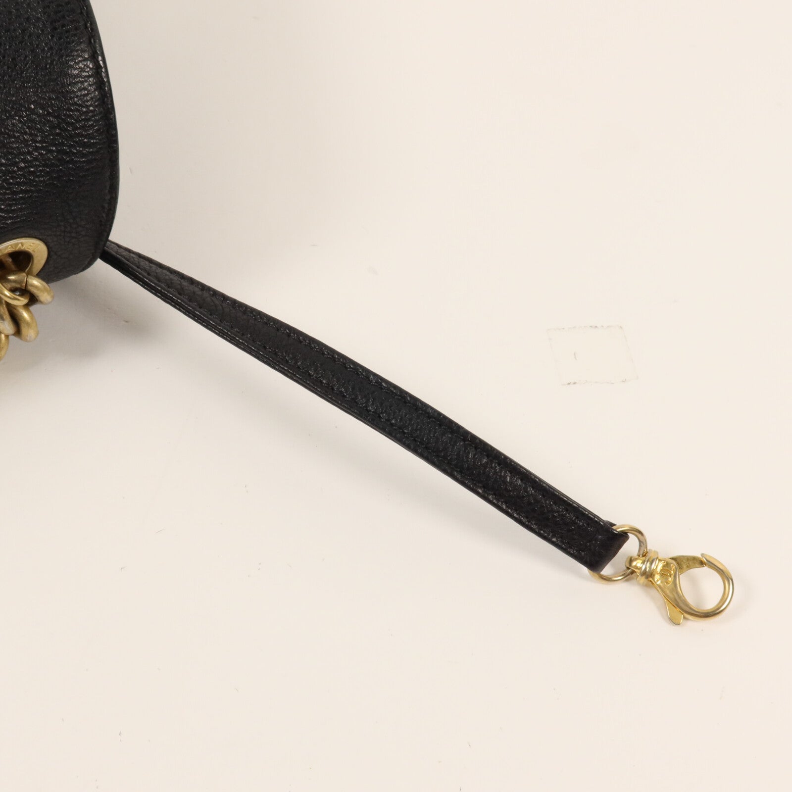 CHANEL 牛皮皮革Backpack鏈帶背包